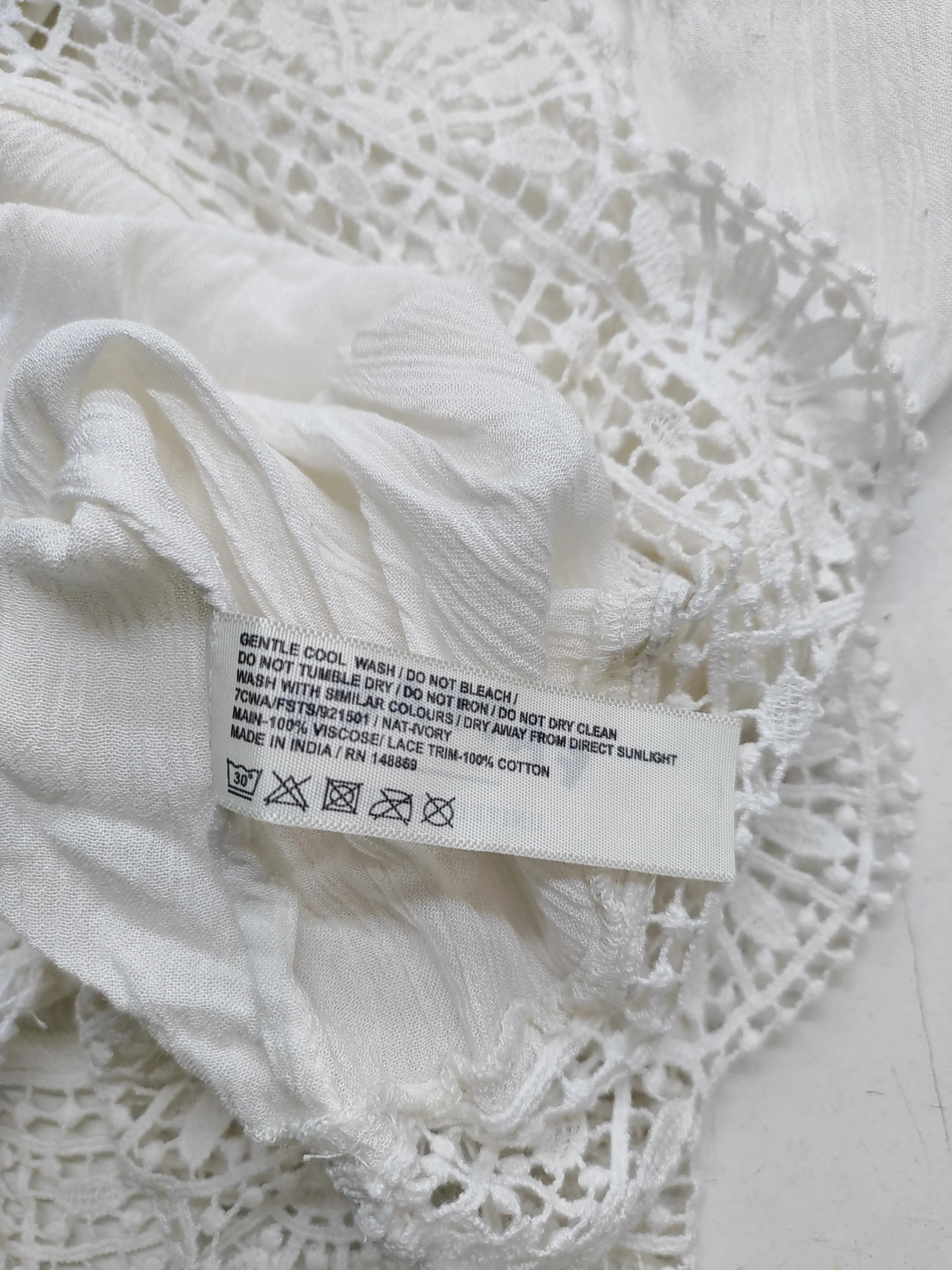 Fat Face Women's T-Shirt UK 14 White Viscose with Cotton Camisole - Image 8