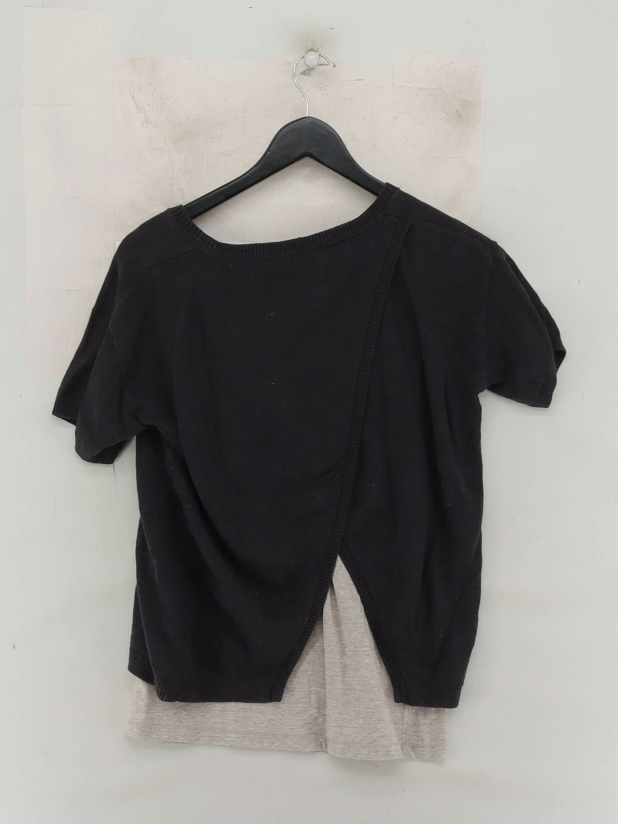 Fat Face Women's T-Shirt UK 8 Black Cotton with Linen Basic - Image 2