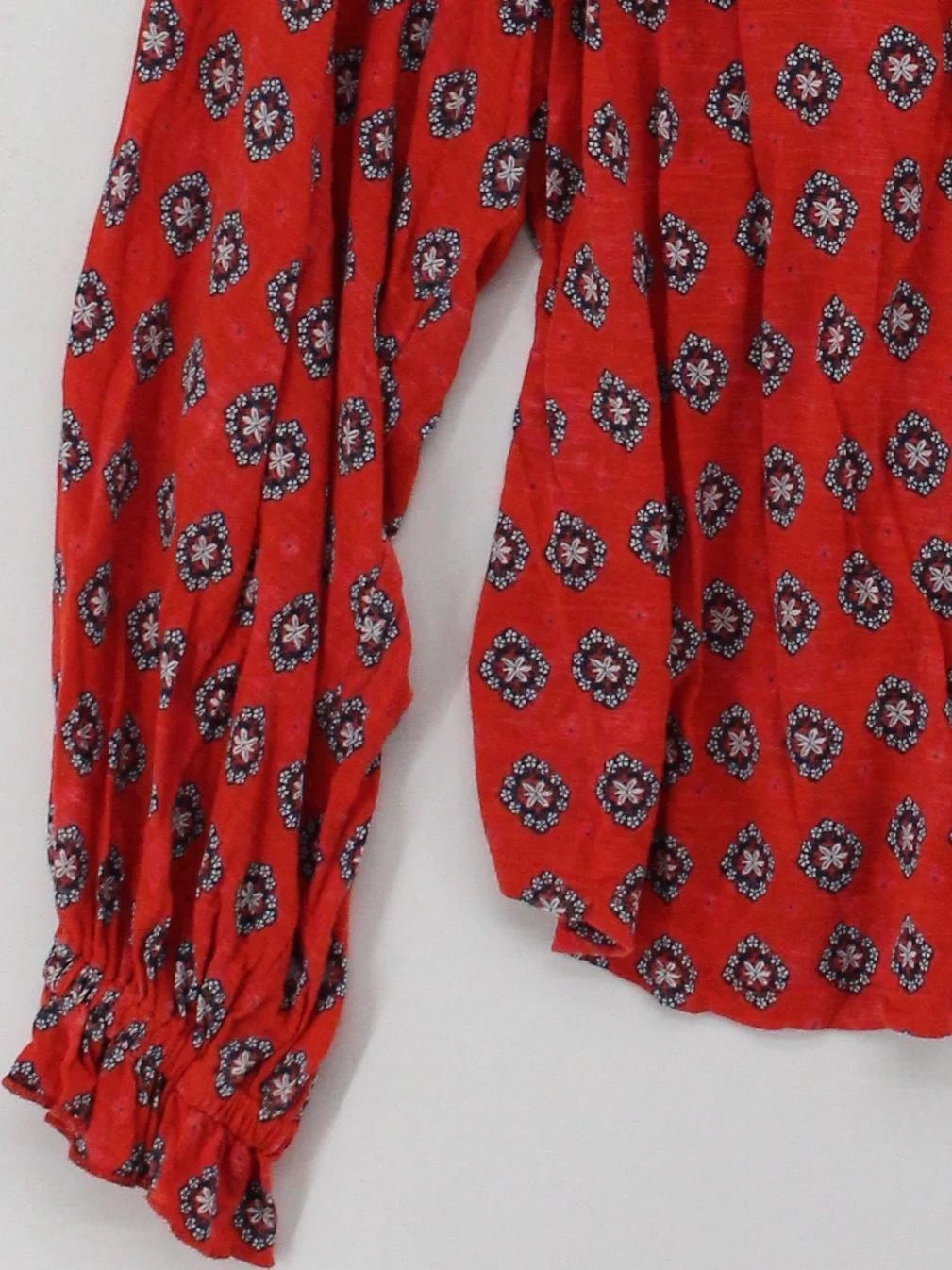 Fat Face Women's Top L Red Floral 100% Viscose Long Sleeve Round Neck Basic - Image 4