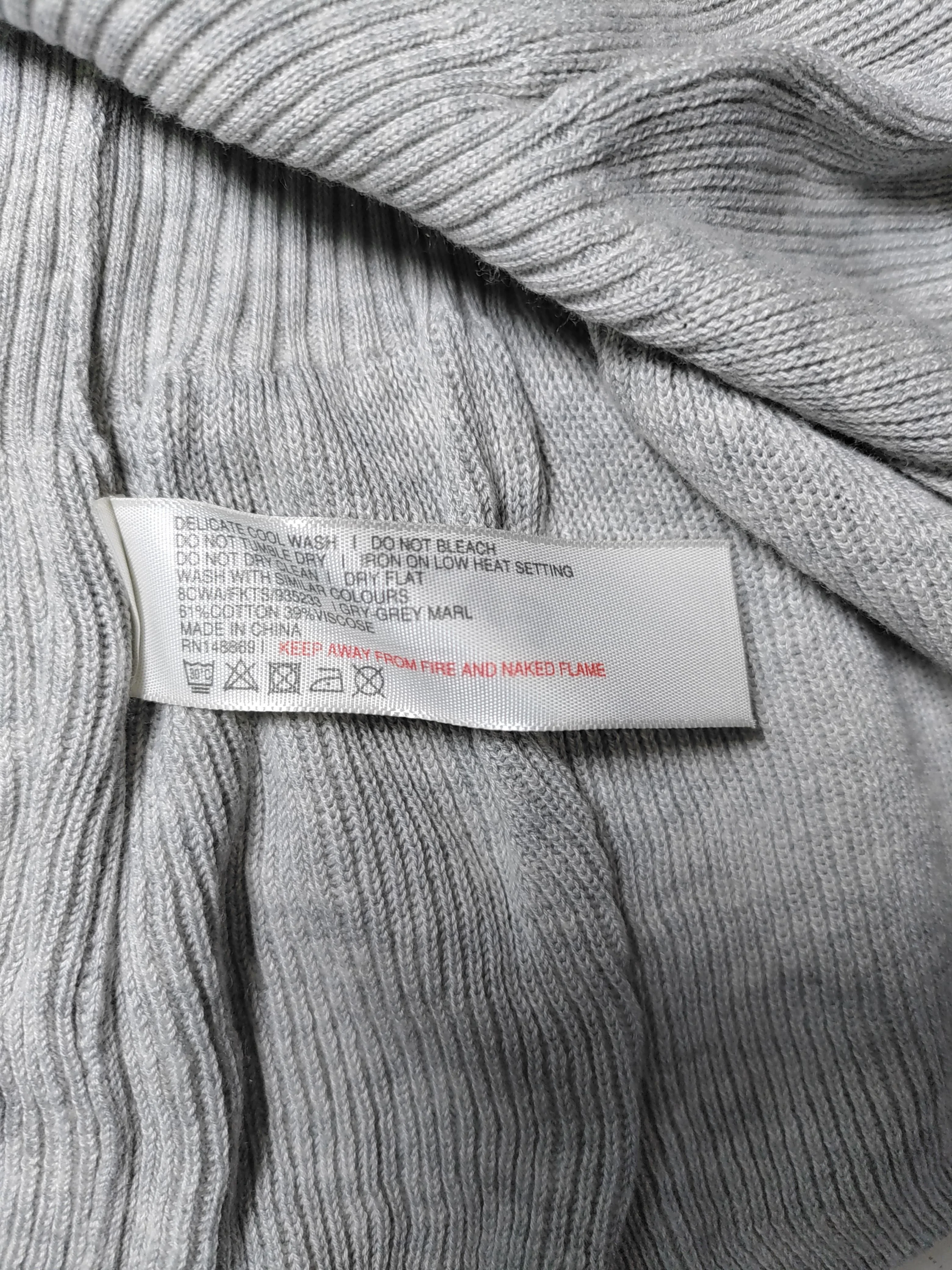 Fat Face Women's Top UK 16 Grey Cotton with Viscose 3/4 Sleeve Round Neck Basic - Image 6