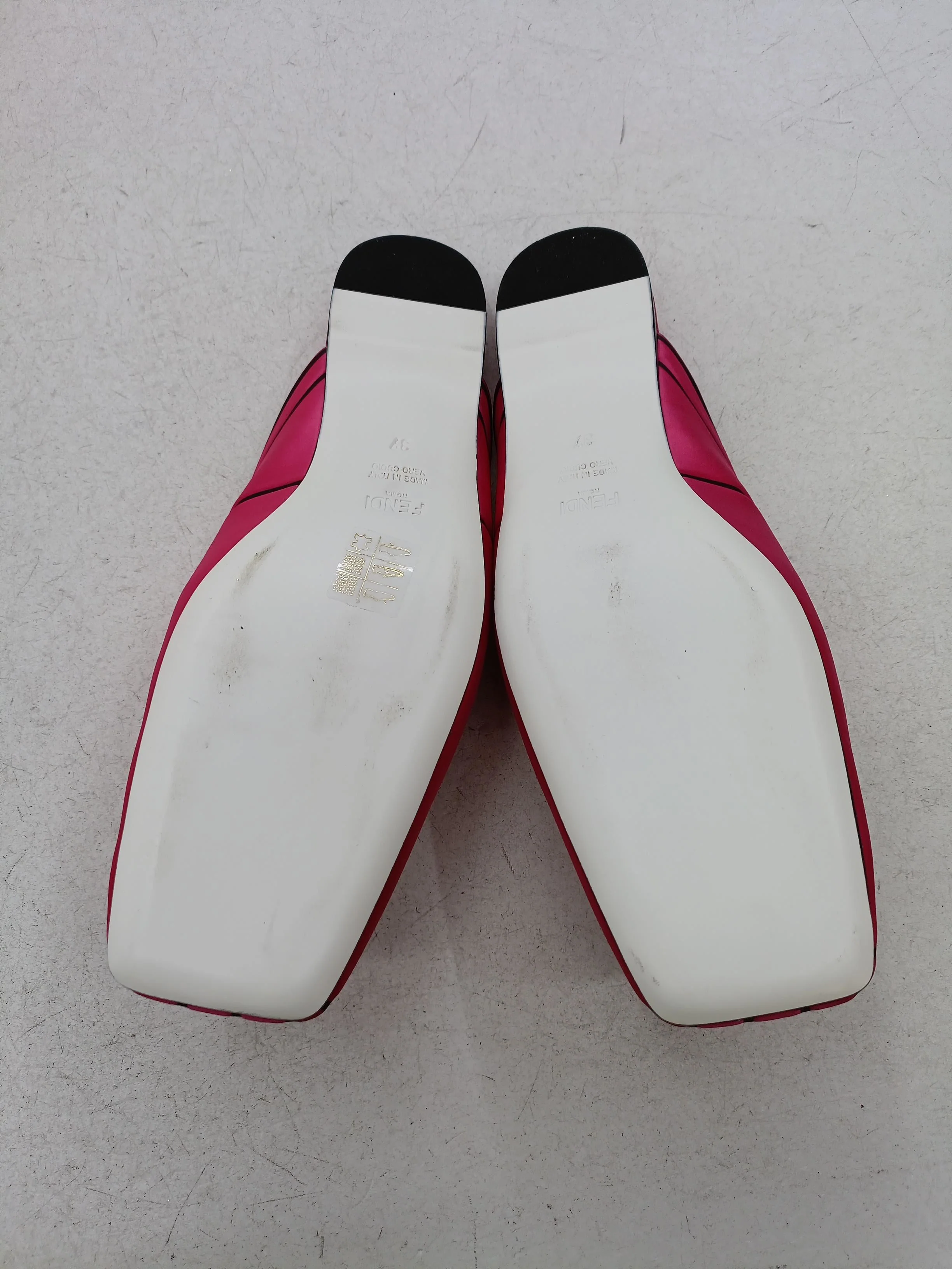 Fendi Women's Flat Shoes UK 4 Pink Other with Leather Slider - Image 7