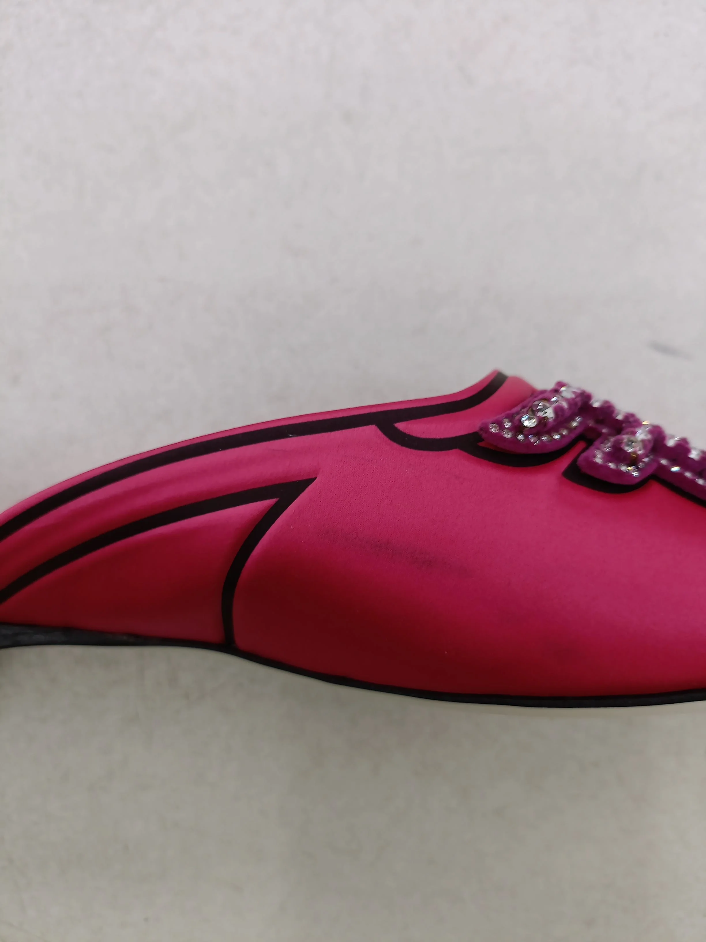Fendi Women's Flat Shoes UK 4 Pink Other with Leather Slider - Image 8