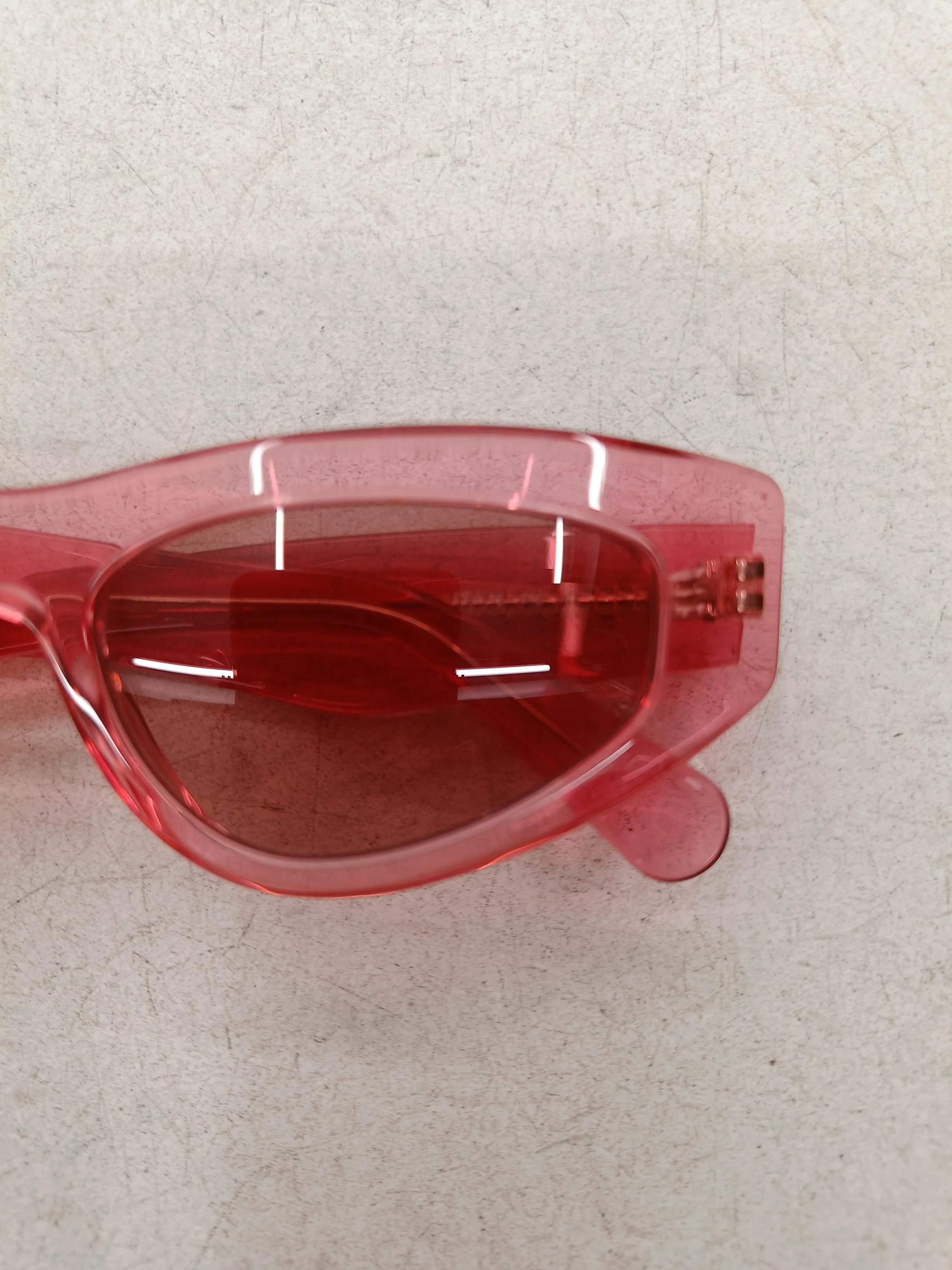 Ferragamo Women's Sunglasses Pink Cat Eye - Image 3