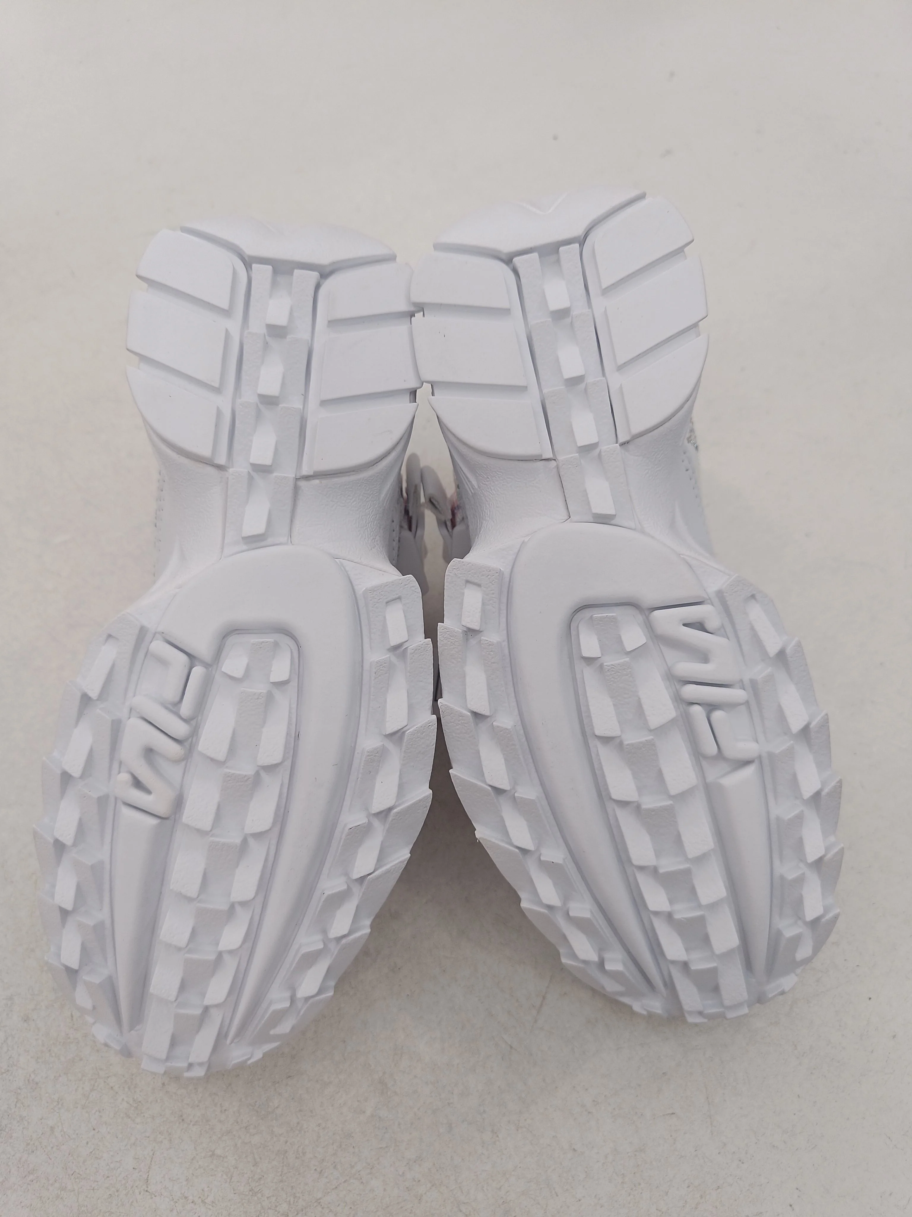 Fila Women's Trainers UK3 in White RRP £80 - Image 7