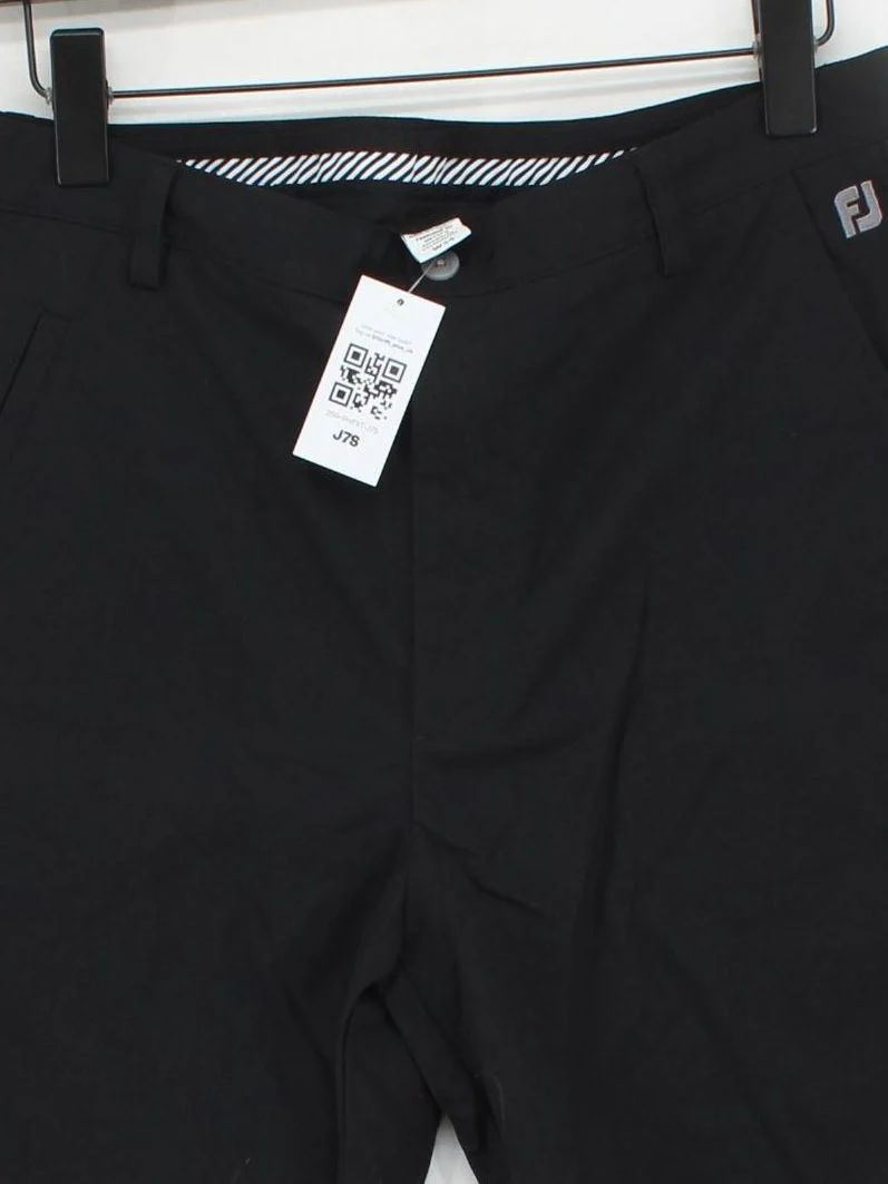 Footjoy Men's Shorts W 34 in Black Nylon with Spandex Chino - Image 3