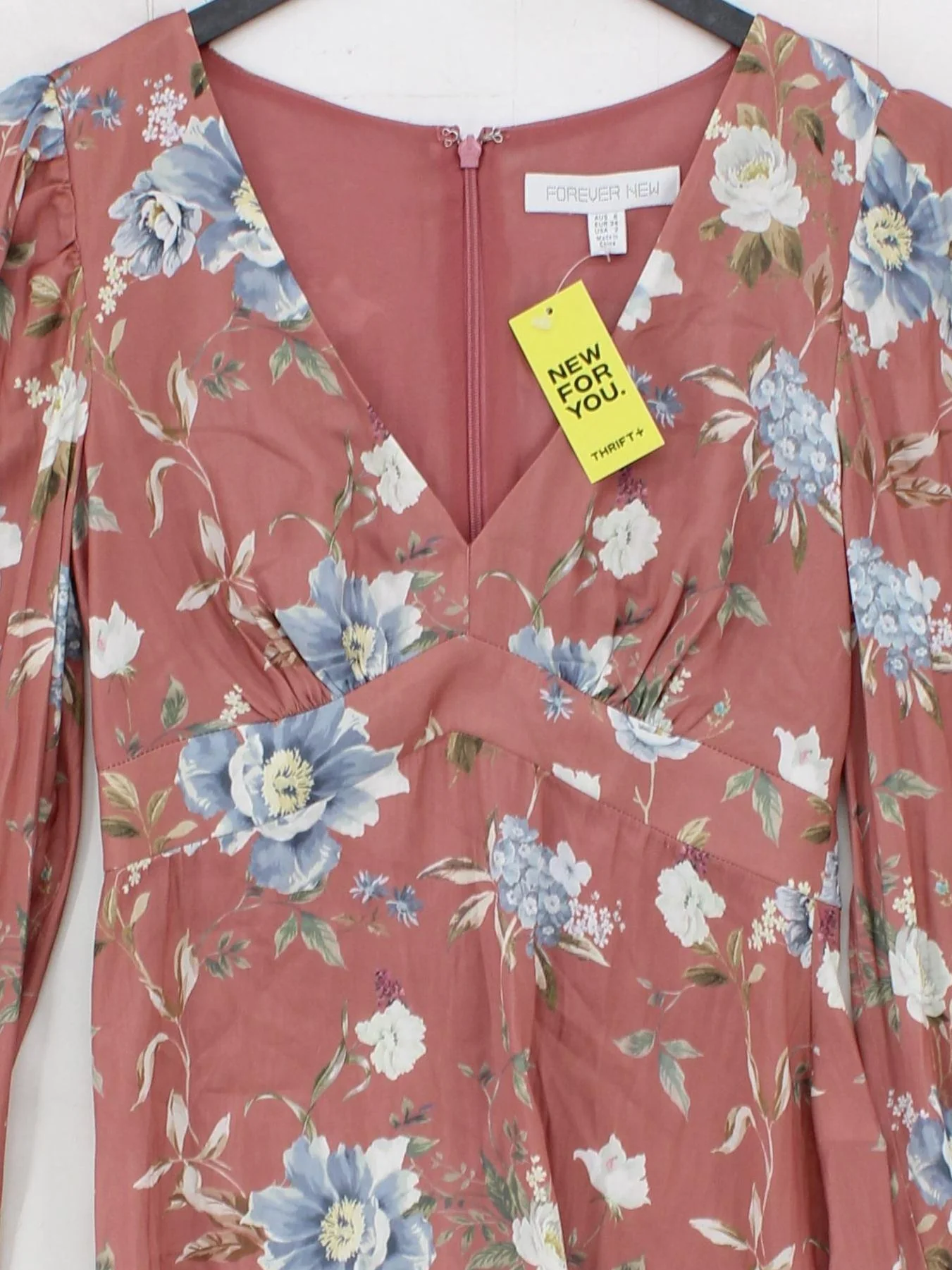 Forever New Women's Top XS Red Floral 100% Polyester Long Sleeve V-Neck Basic - Image 3