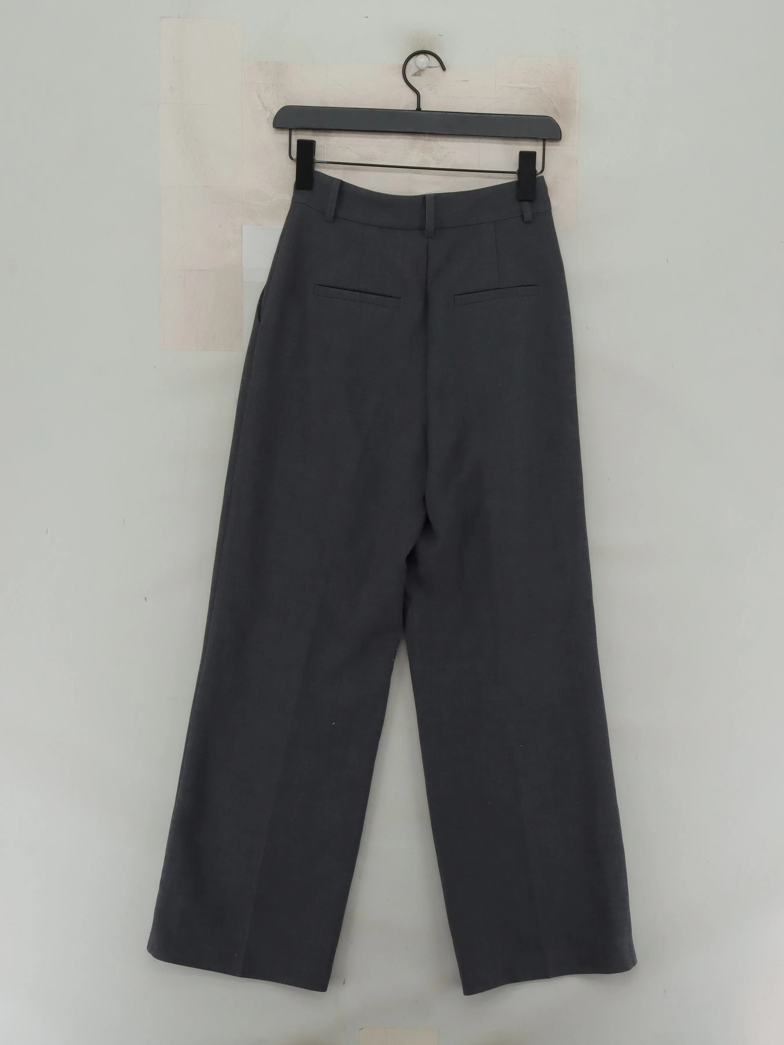 Forever New Women's Trousers UK 6 Grey Polyester with Viscose, Elastane Capri - Image 2