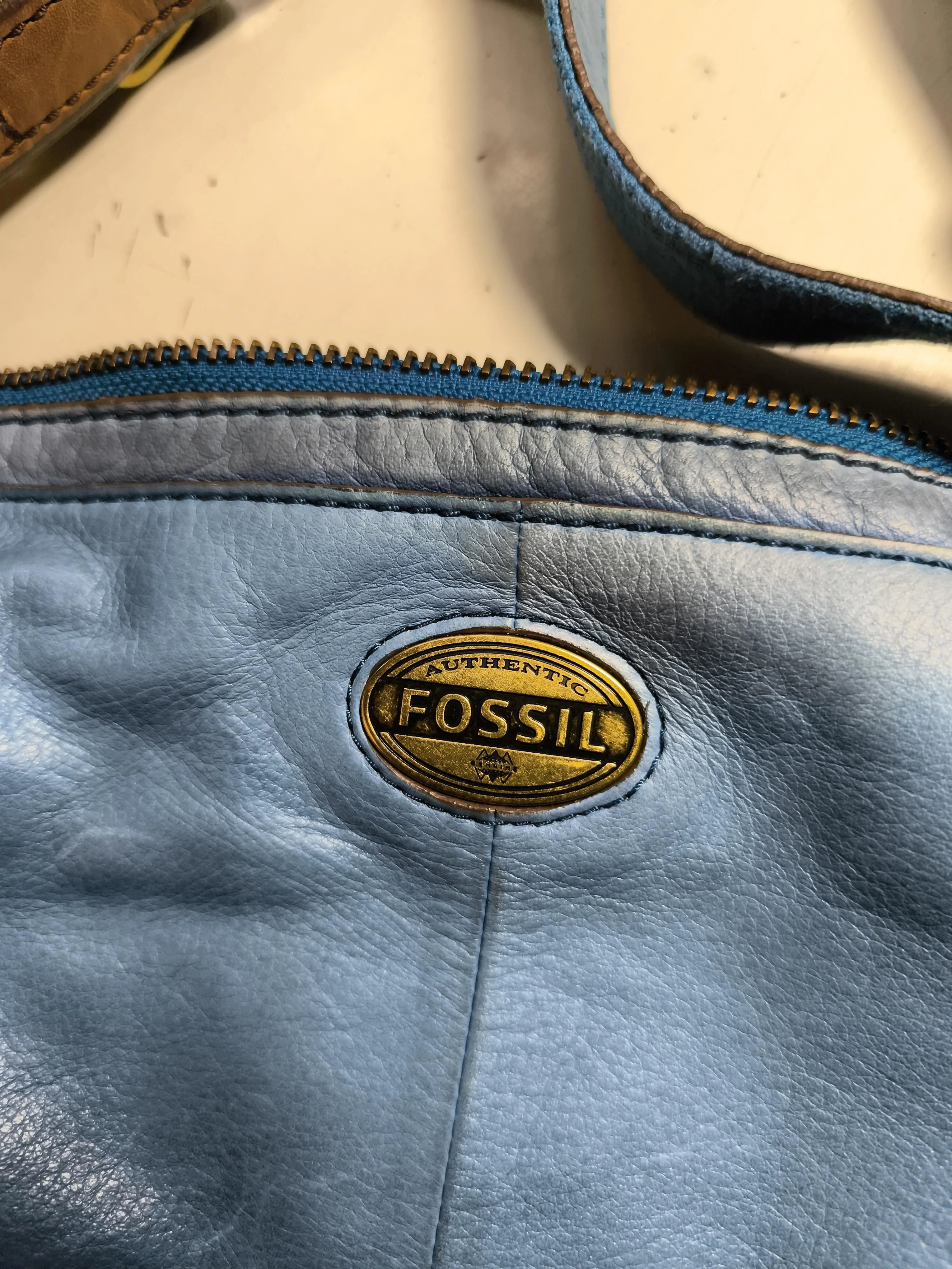Fossil Women's Bag Blue 100% Leather Crossbody - Image 7