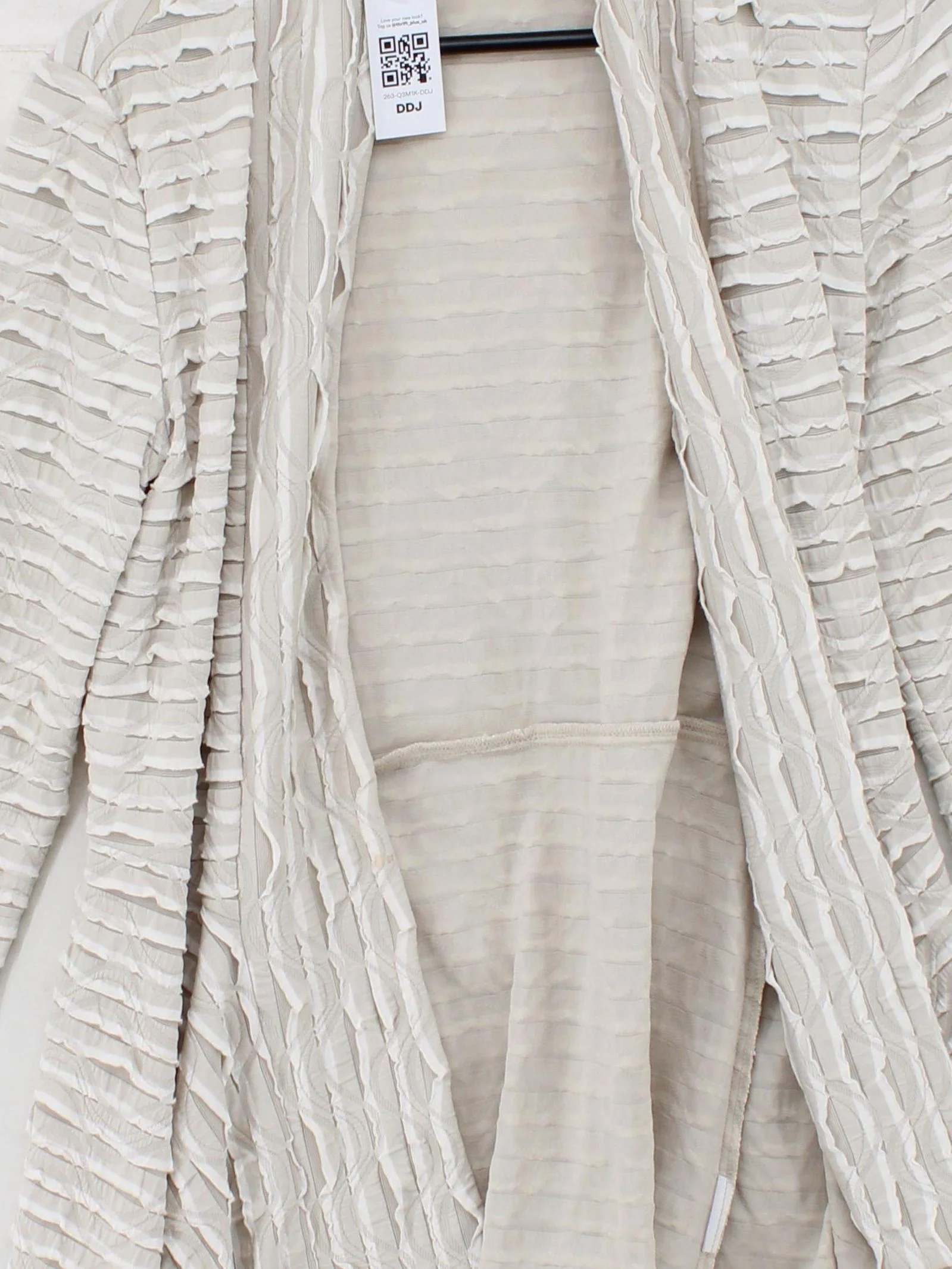 Frank Lyman Women's Cardigan M Cream 100% Other V-Neck Cardigan - Image 3