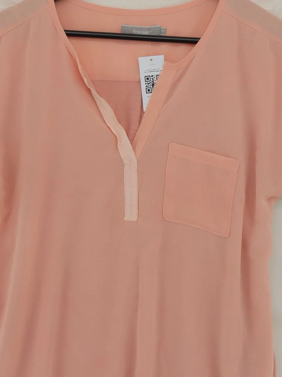Fransa Women's Top M Pink Polyester with Viscose Short Sleeve V-Neck Basic - Image 3