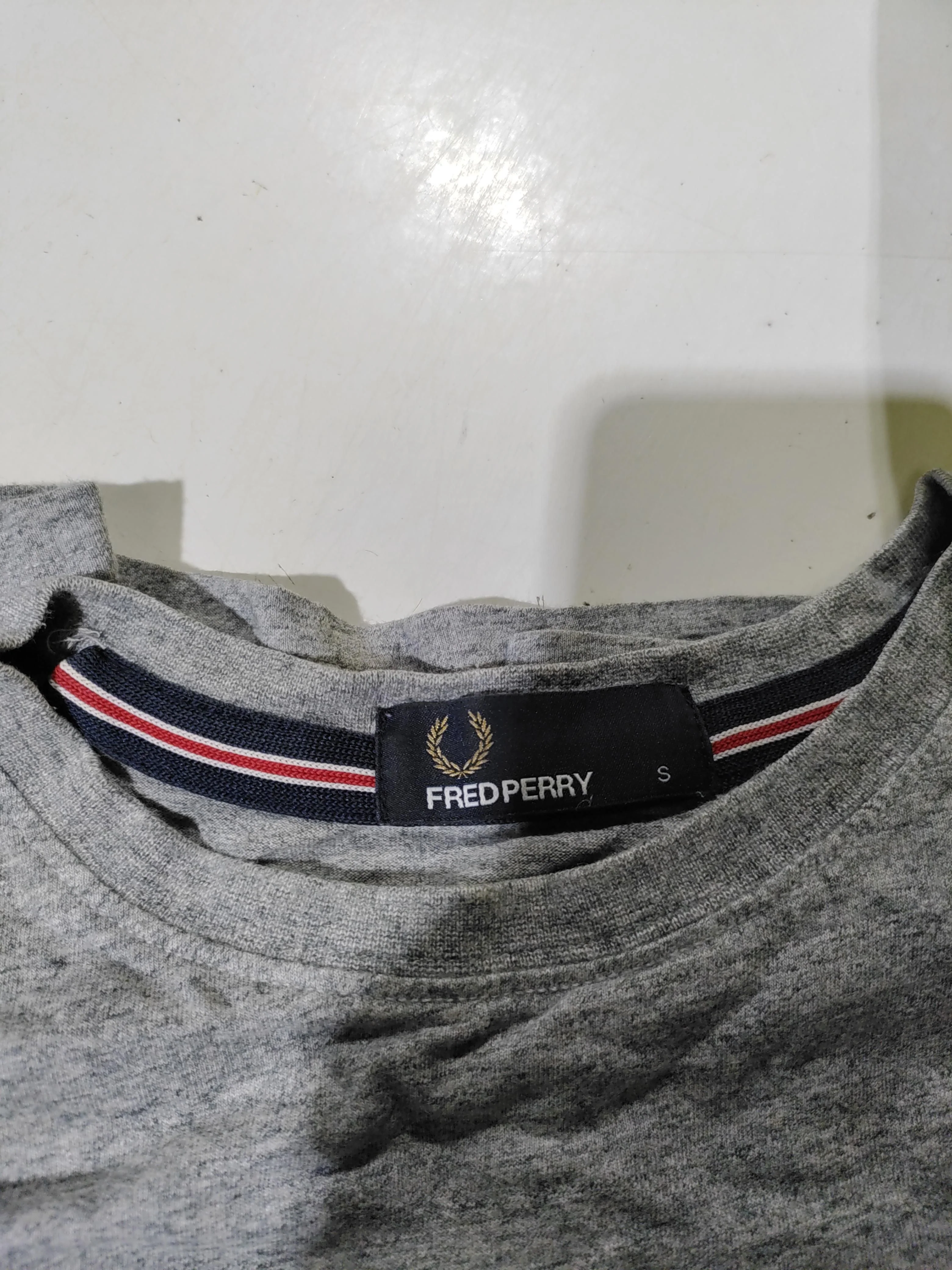 Fred Perry Men's T-Shirt S Grey Cotton with Elastane Basic - Image 5