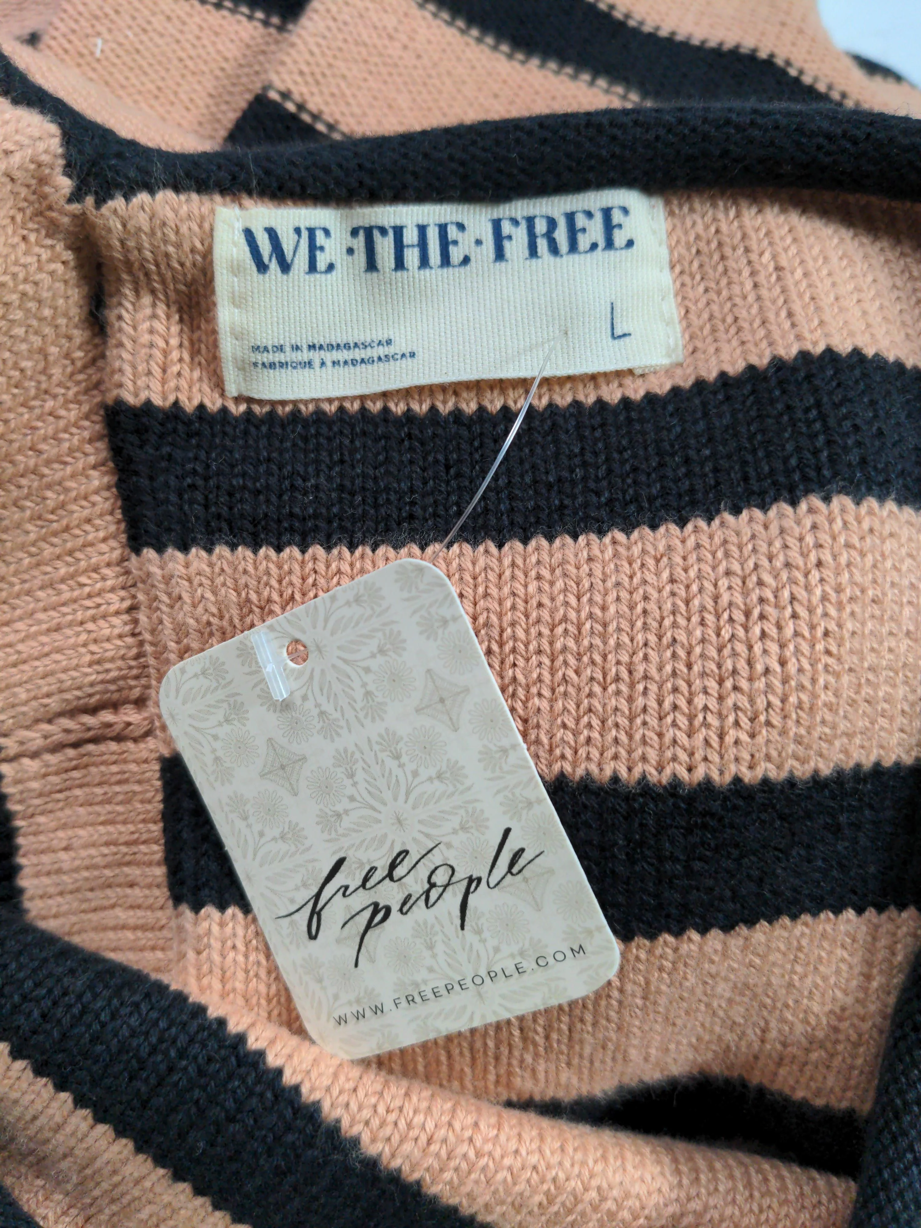 Free People Women's Jumper L Tan Striped 100% Cotton V-Neck Pullover - Image 6