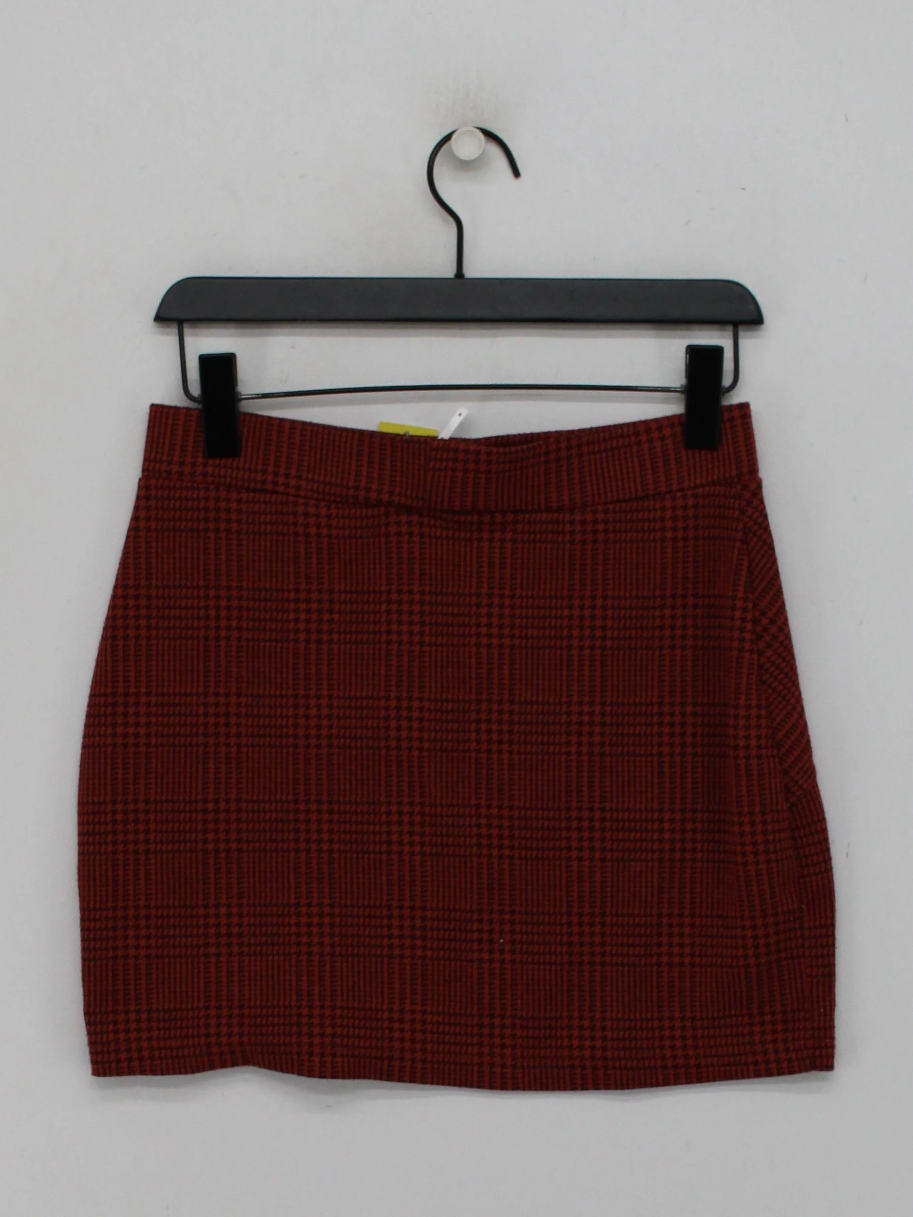 Free People Women's Mini Skirt M Red Polyester with Rayon, Spandex Mini - Image 2