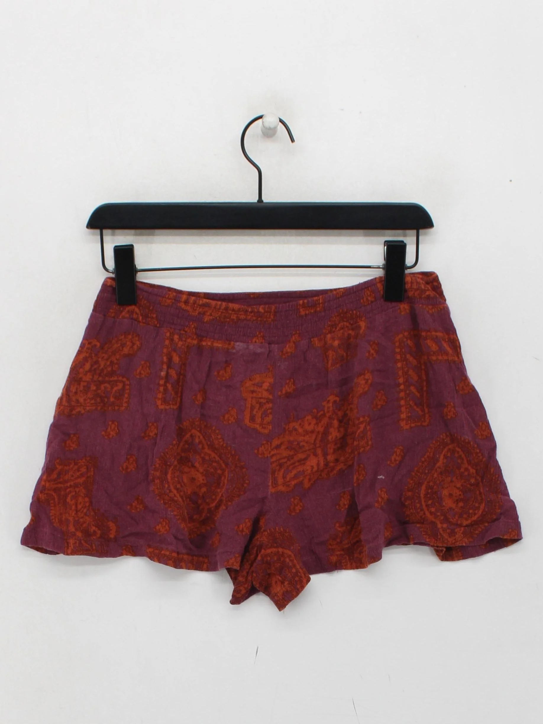 Free People Women's Shorts XS Purple Paisley 100% Rayon Cut-Off - Image 2