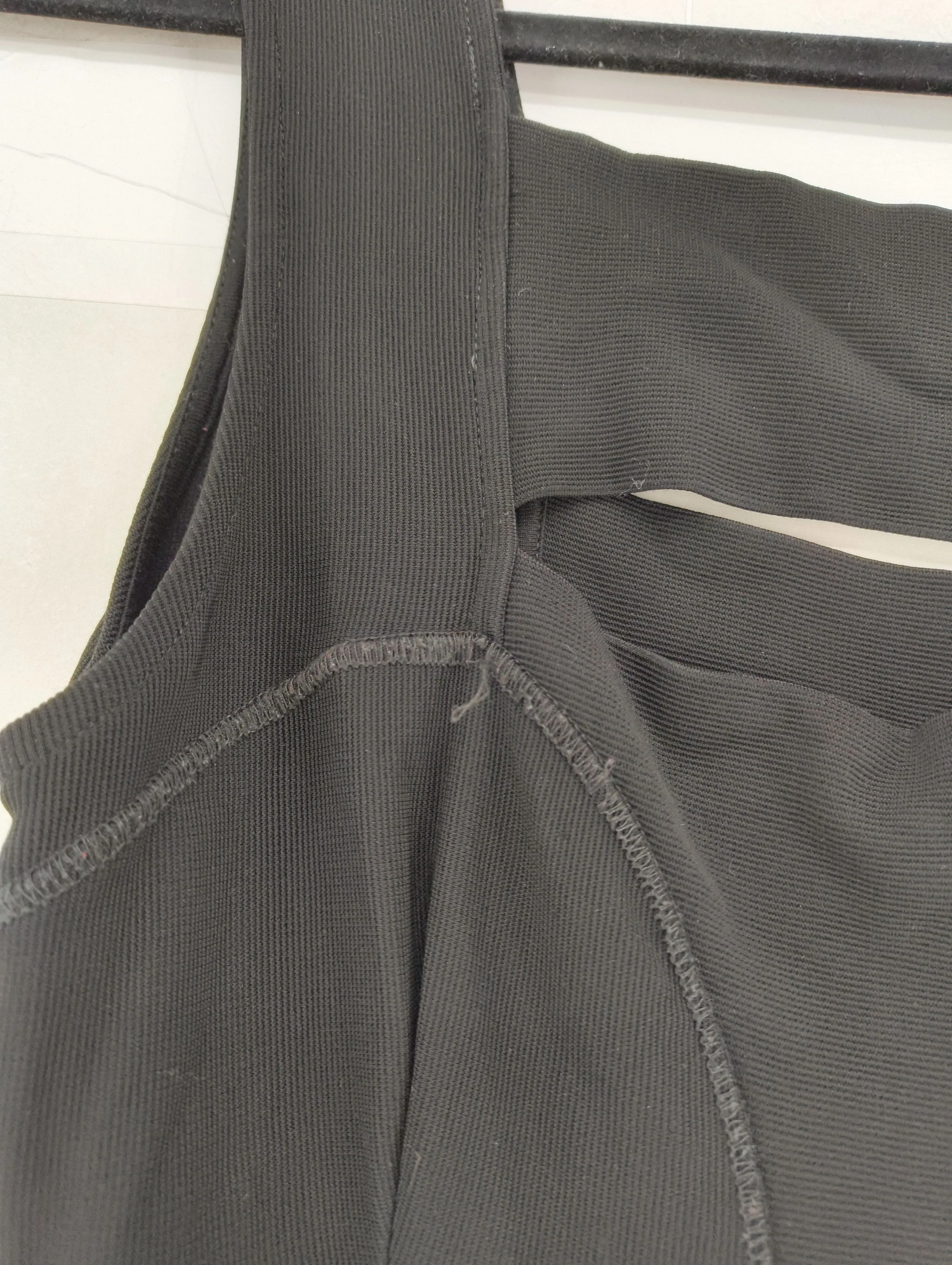 French Connection Bodycon Mini Dress M in Black - Image 5
