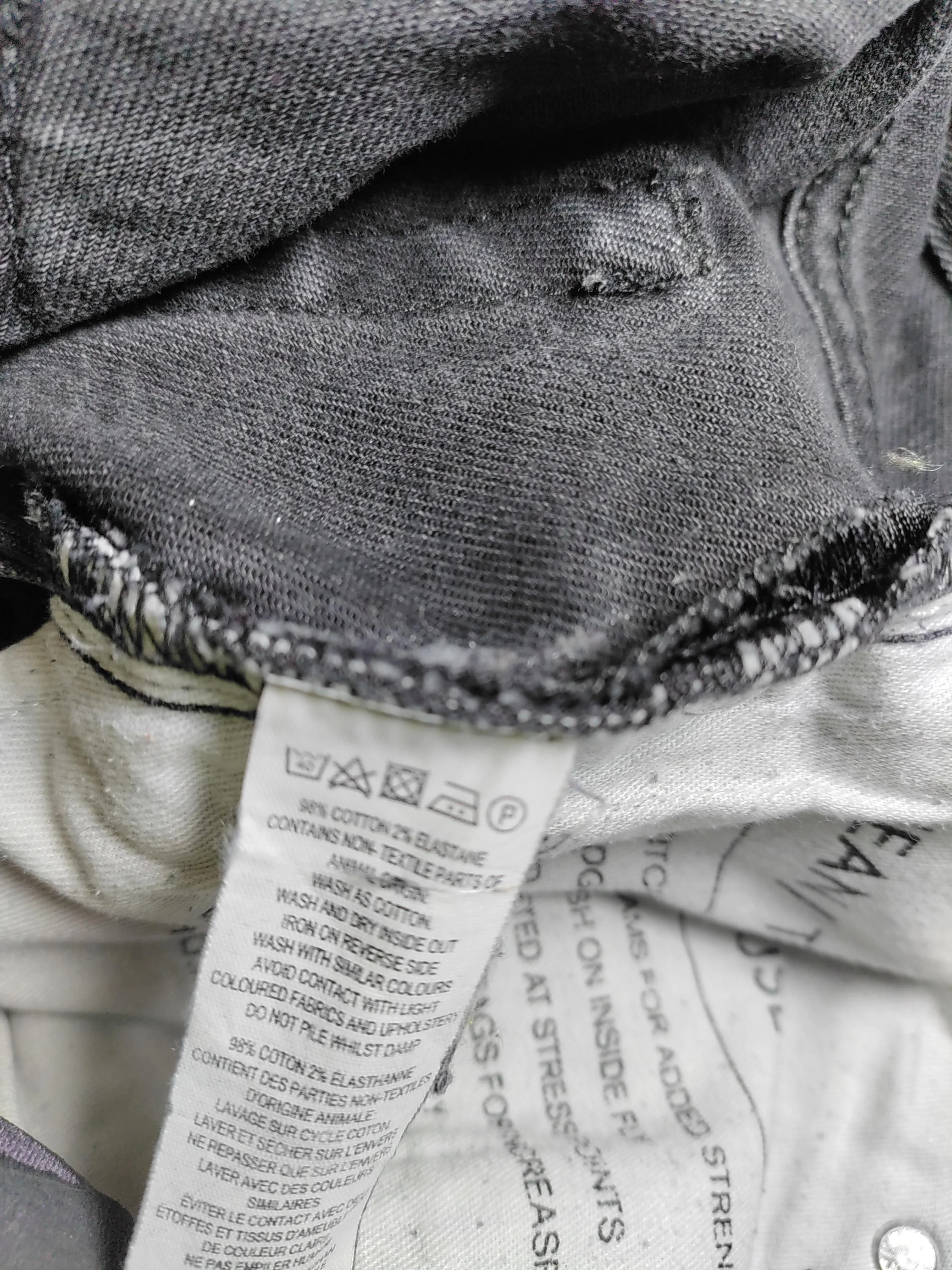 French Connection Men's Jeans W 32 in Black Cotton with Elastane Straight - Image 6