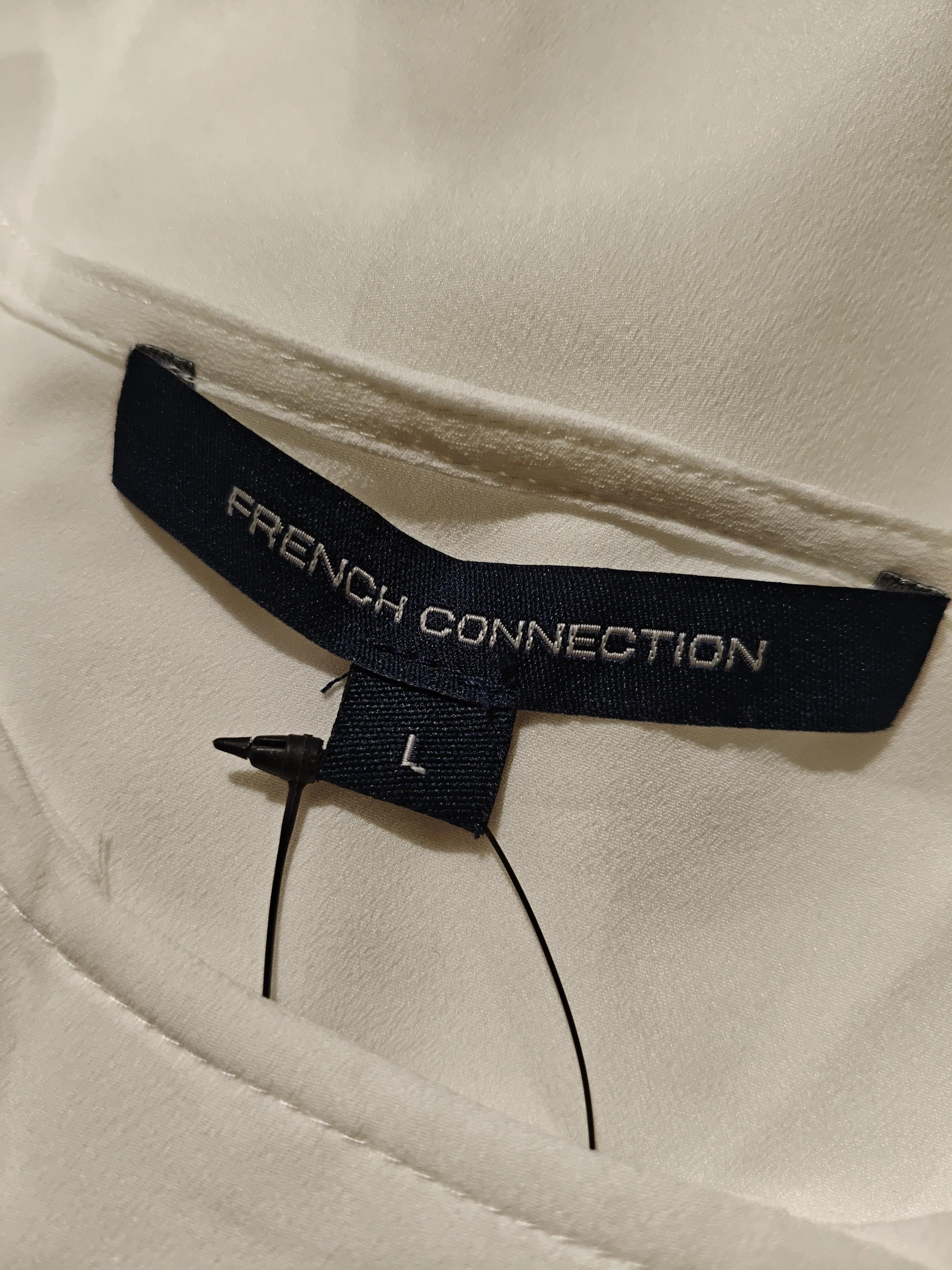 French Connection Women's Blouse L White 100% Polyester Basic - Image 6