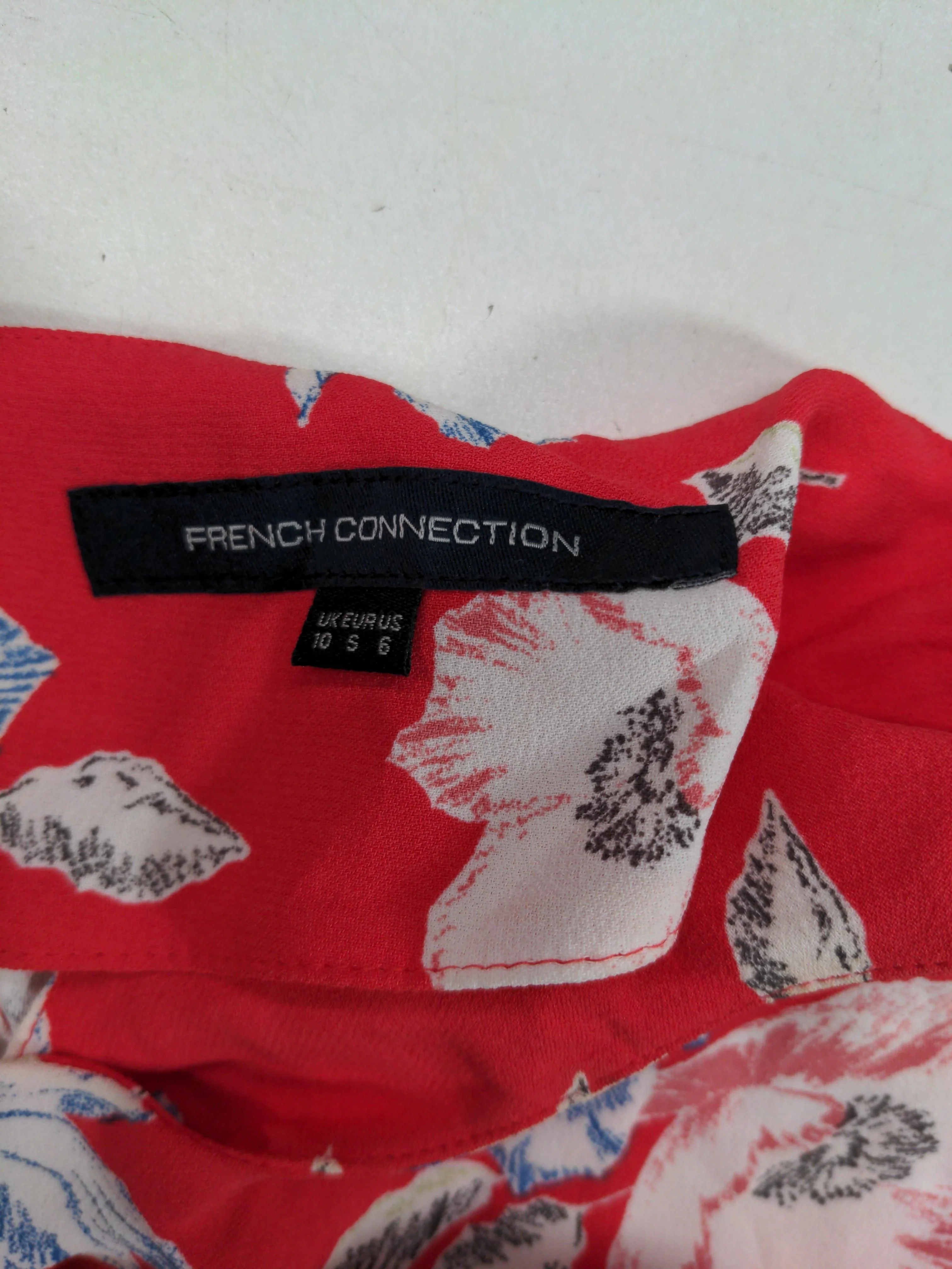 French Connection Women's Playsuit UK 10 Red Floral 100% Viscose Playsuit - Image 5