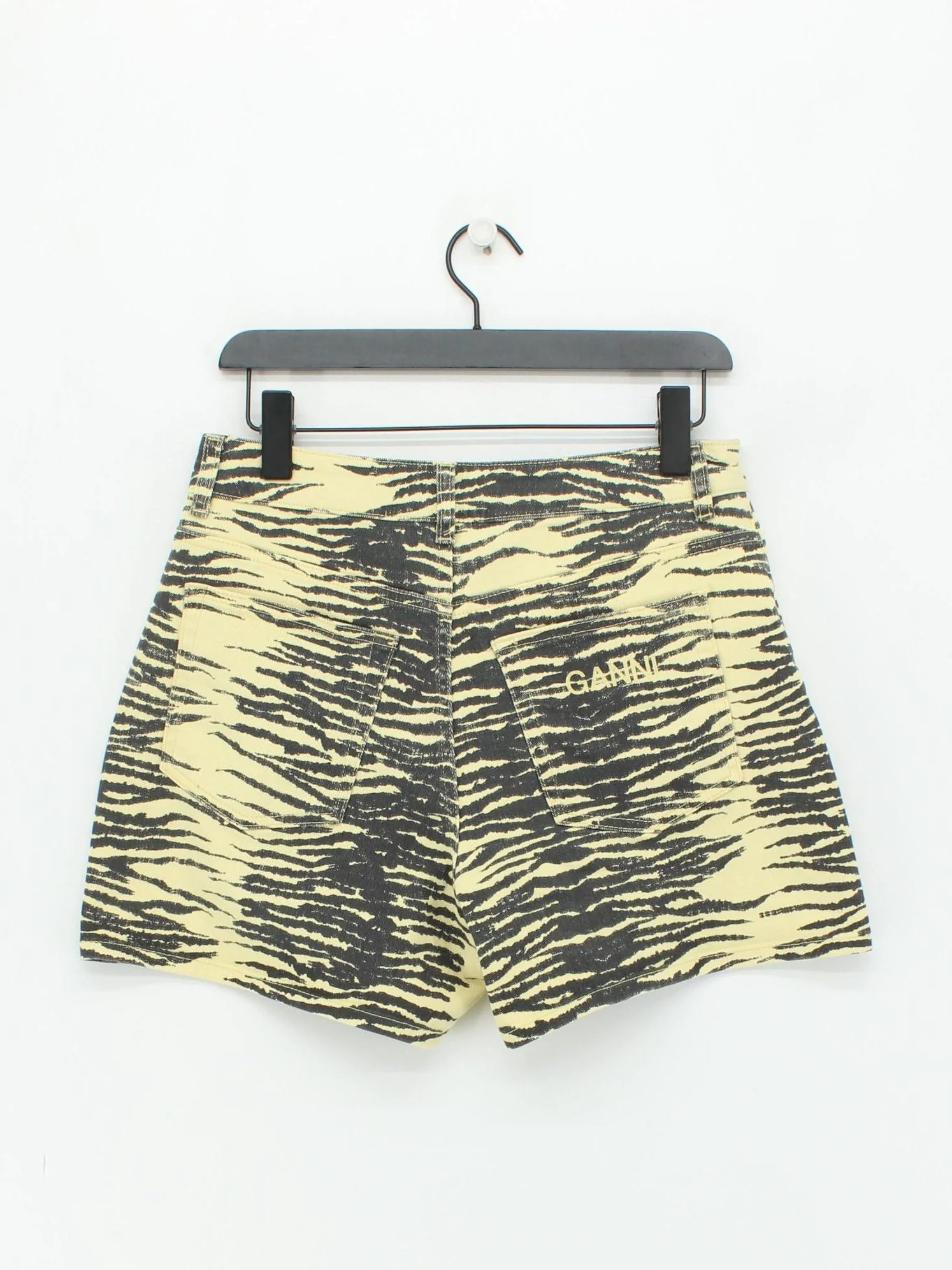 Ganni Women's Shorts W 29 in Cream Animal Print Cotton with Elastane Mom - Image 2
