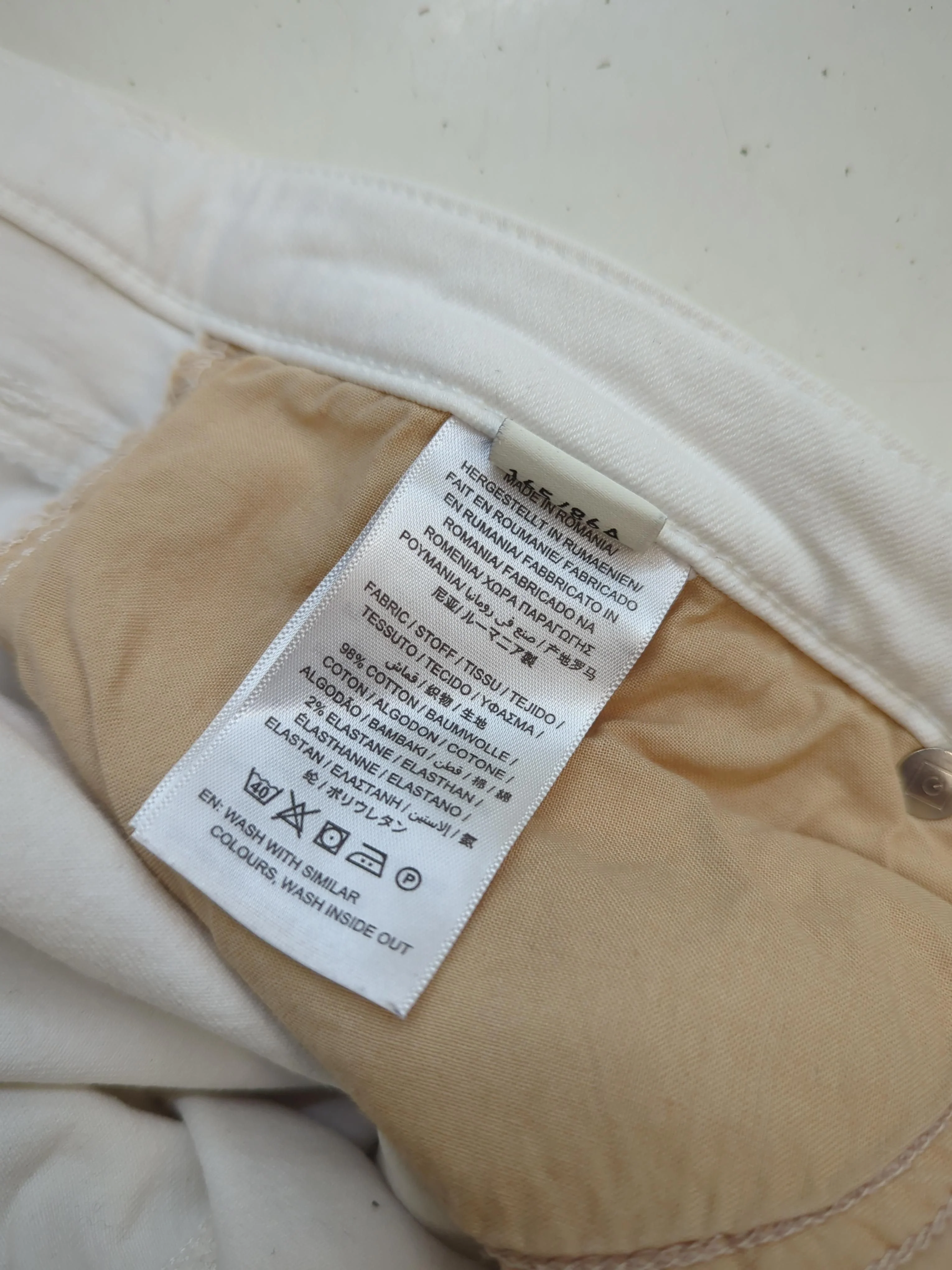Gant Men's Jeans W 34 in; L 32 in White Cotton with Elastane Straight - Image 7