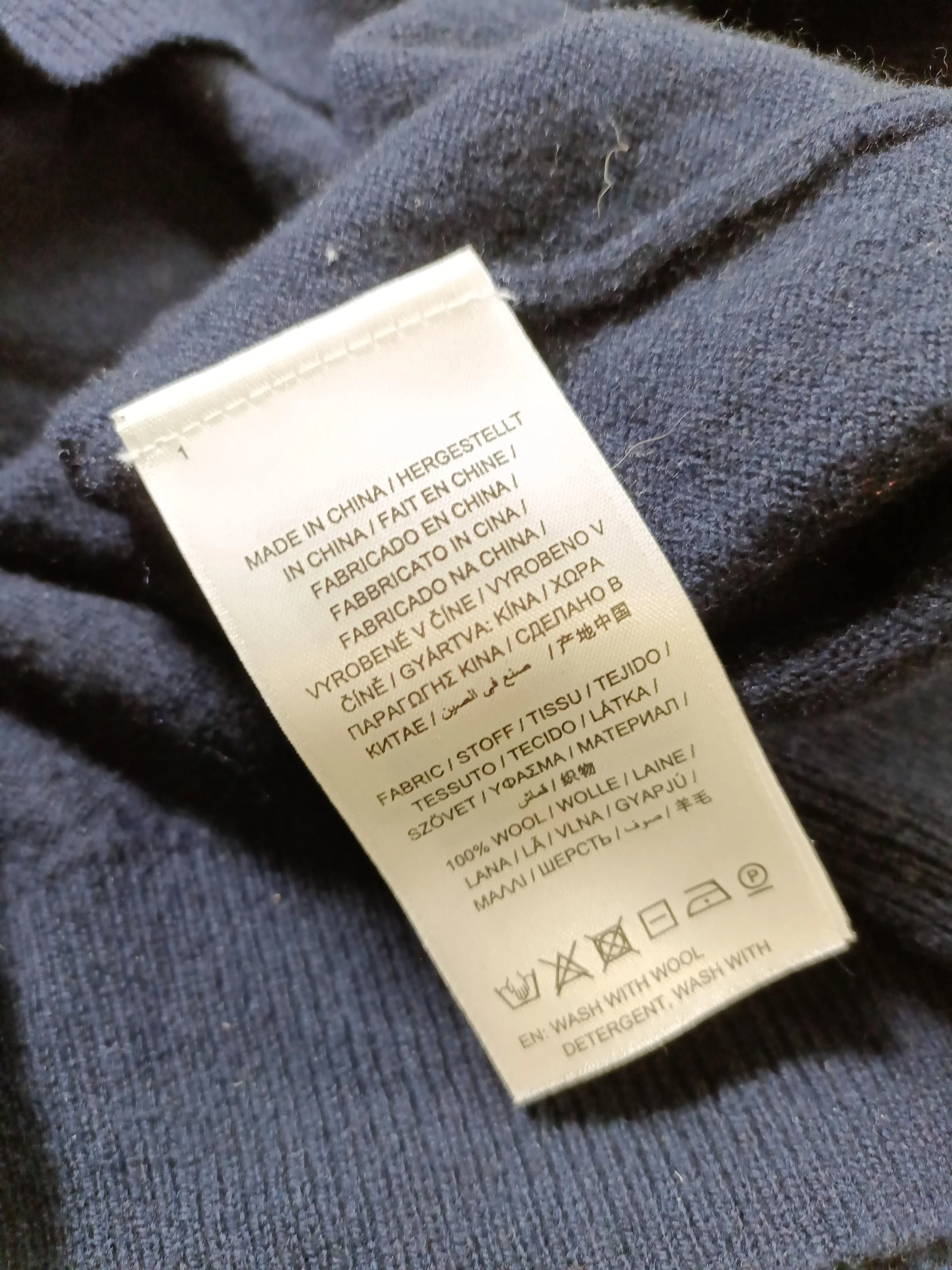Gant Men's Jumper M Blue 100% Wool Crew Neck Pullover - Image 6