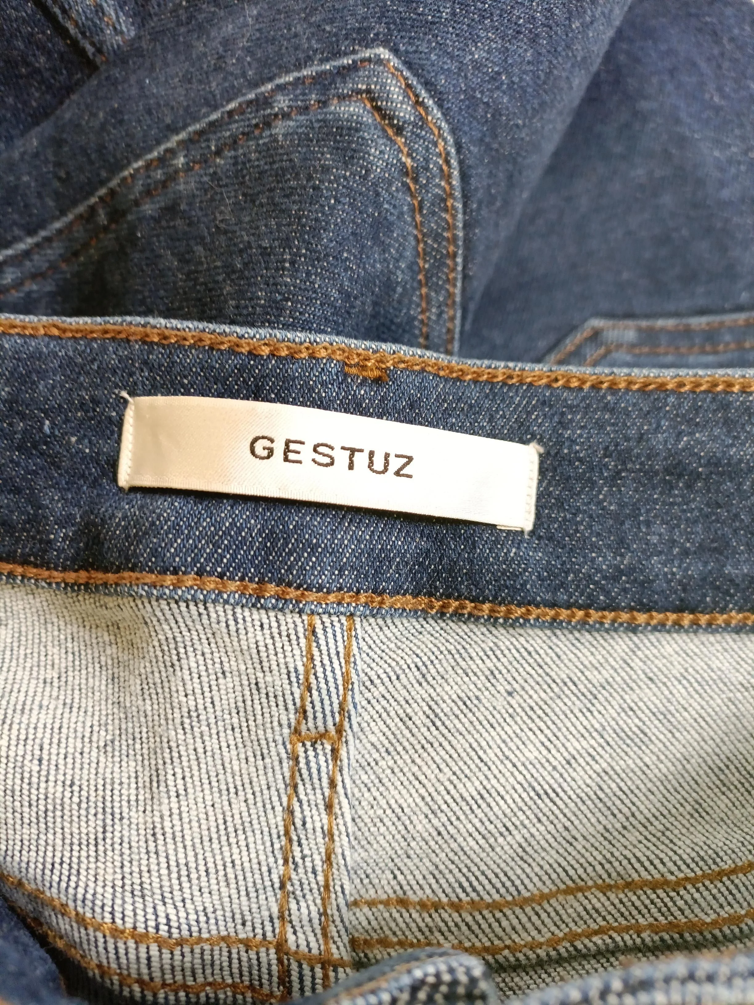 Gestuz Women's Jeans W 30 in Blue Cotton with Polyester, Elastane Mom - Image 6