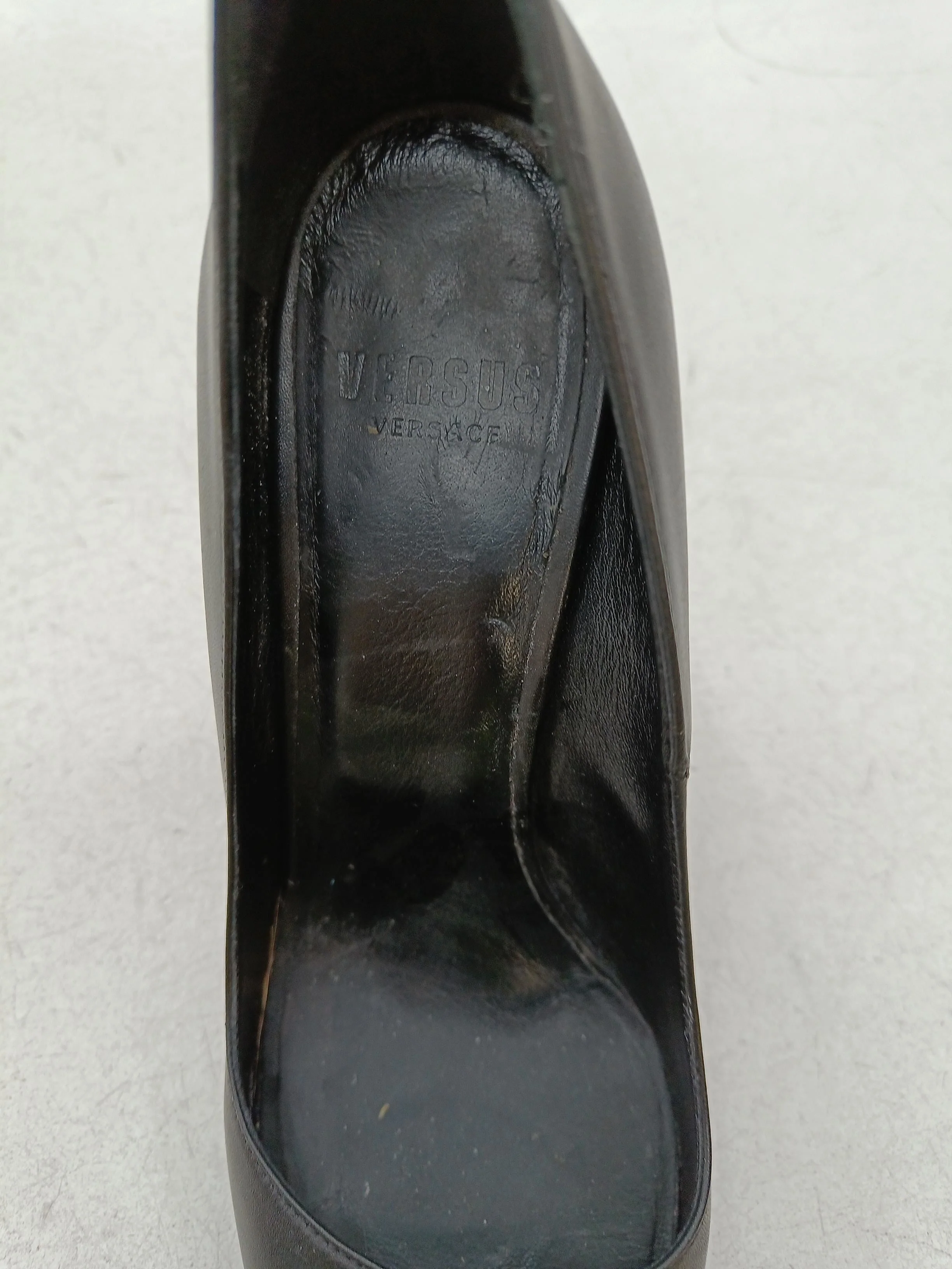 Gianni Versace Women's Heels UK 4 Black 100% Leather Court - Image 6