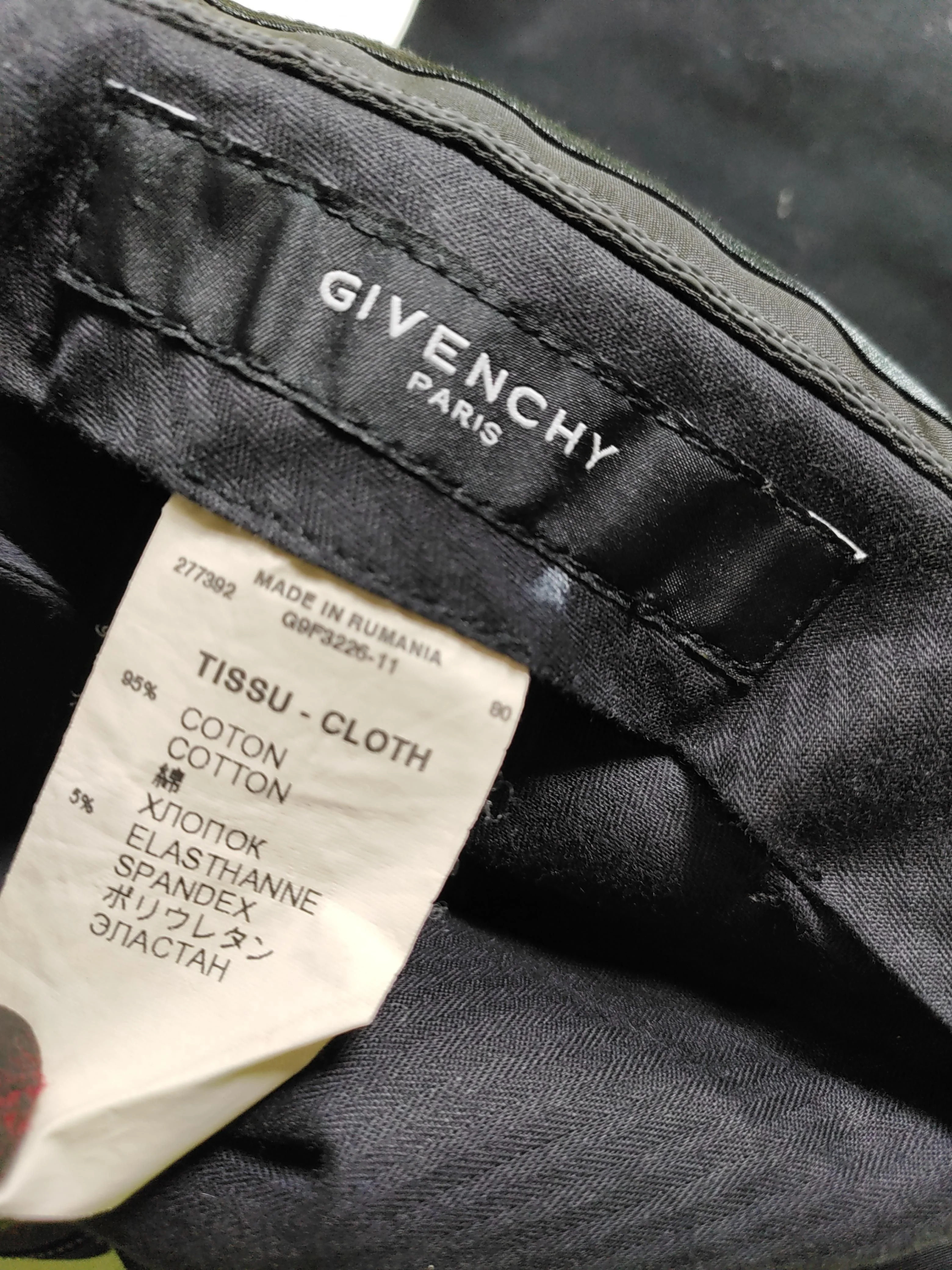 Givenchy Men's Trousers W 30 in Black Cotton with Elastane Straight Chino - Image 7