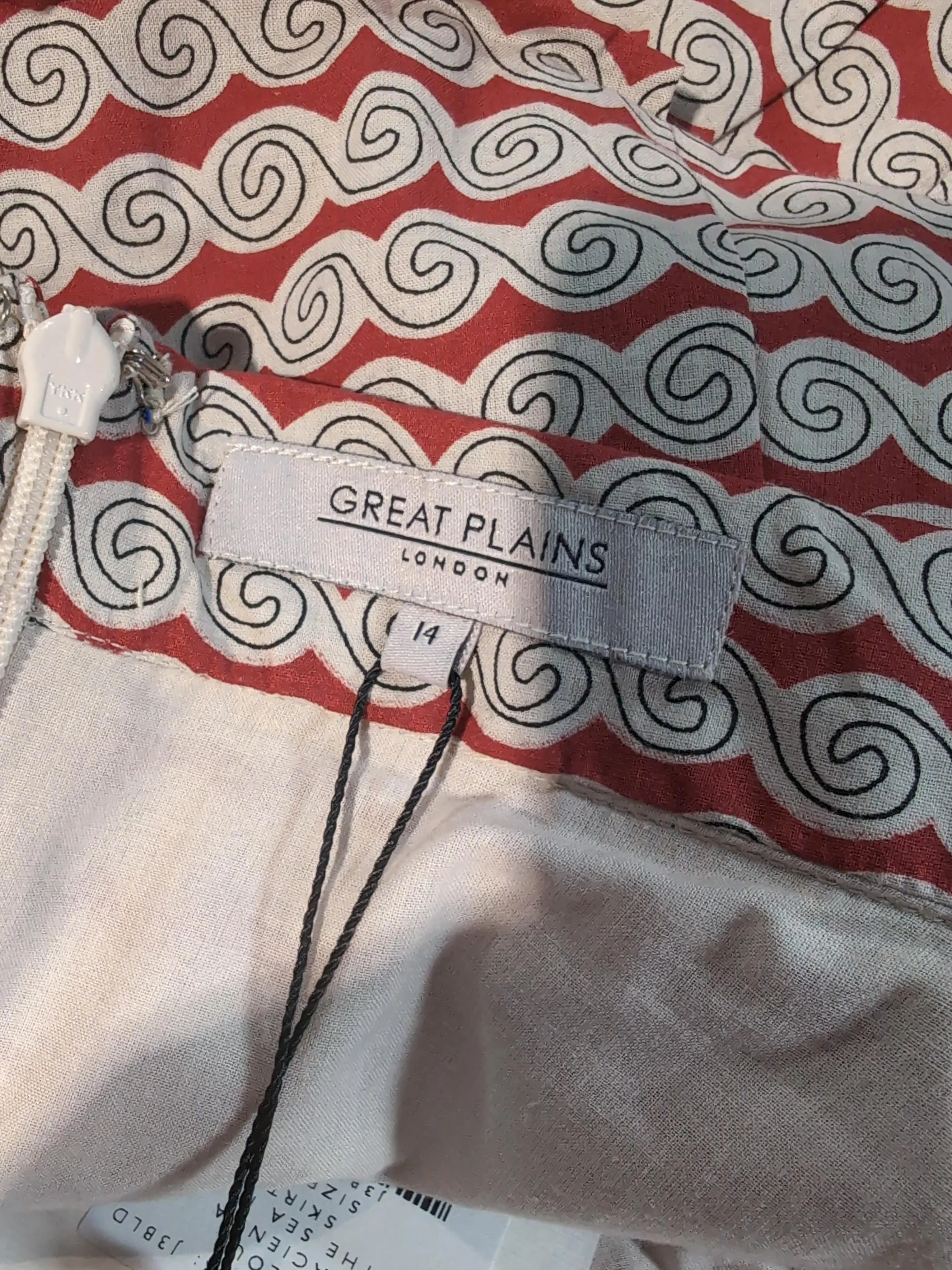 Great Plains Women's Mini Skirt L Red 100% Cotton Mini New with tags - Image 5