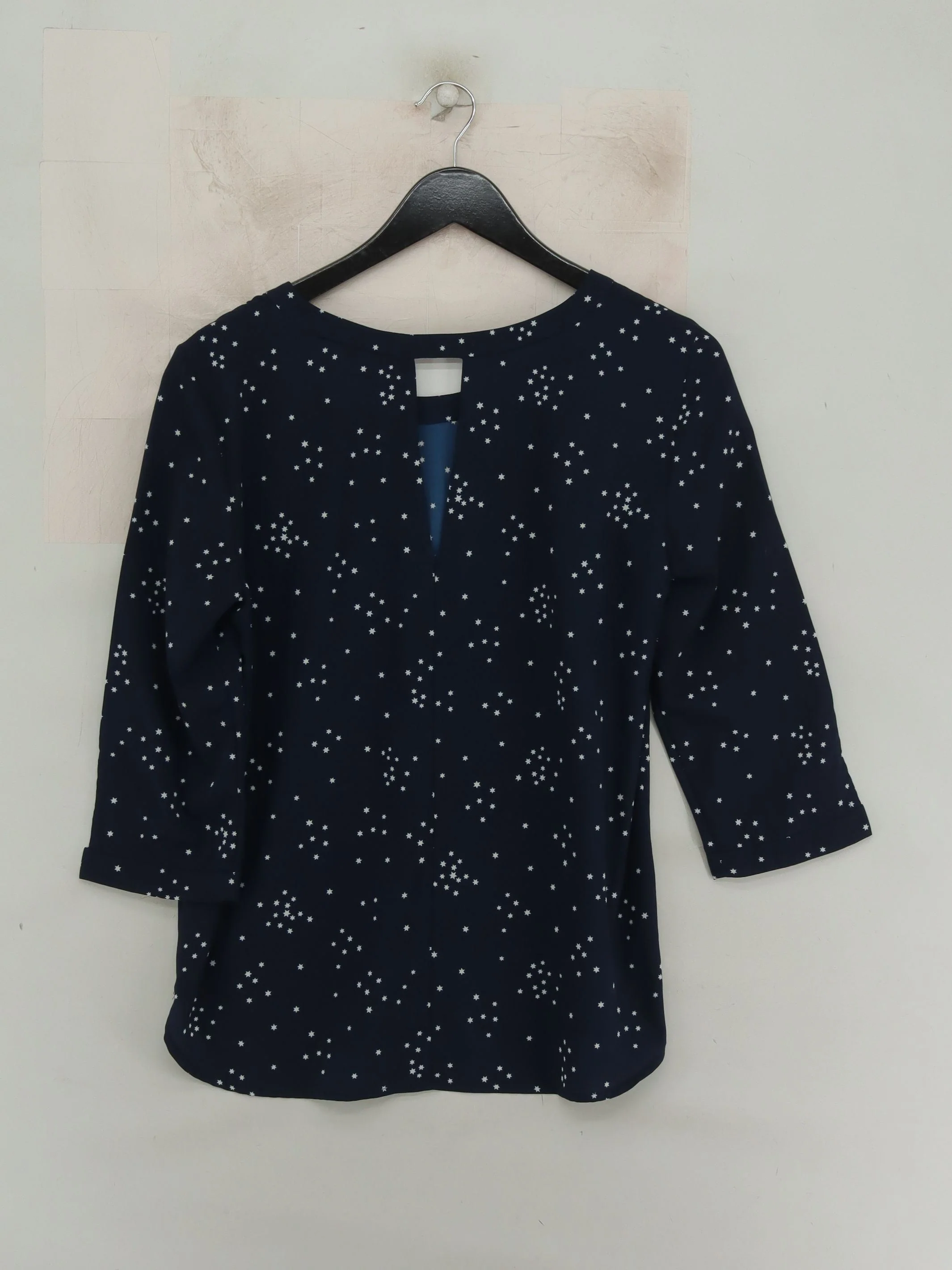 Great Plains Women's Top M Blue 100% Polyester 3/4 Sleeve Round Neck Basic - Image 2