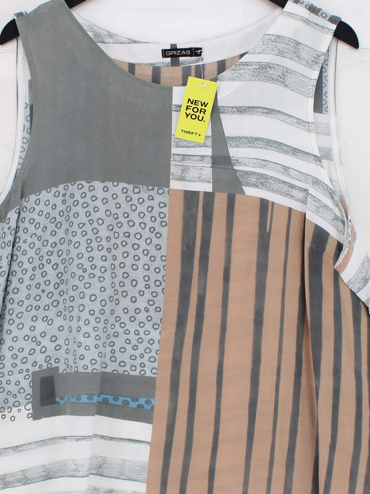 Grizas Women's Top XL Multi Silk with Other Sleeveless Round Neck Basic - Image 3