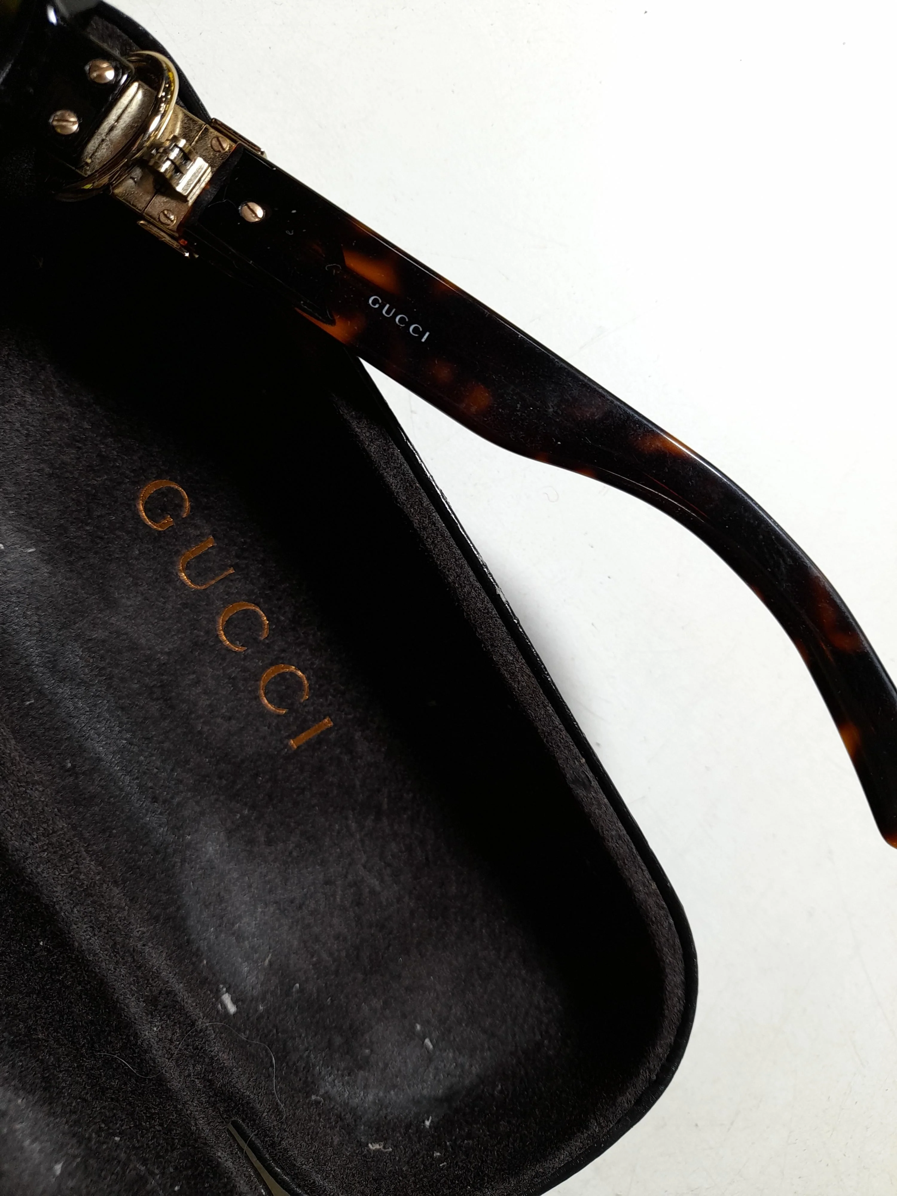 Gucci Women's Sunglasses Brown Oval - Image 6