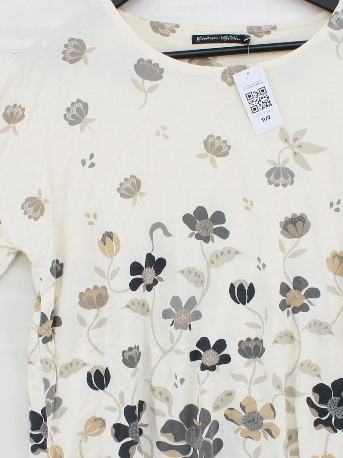 Gudrun Sjöden Women's T-Shirt M Cream 100% Other Basic - Image 3