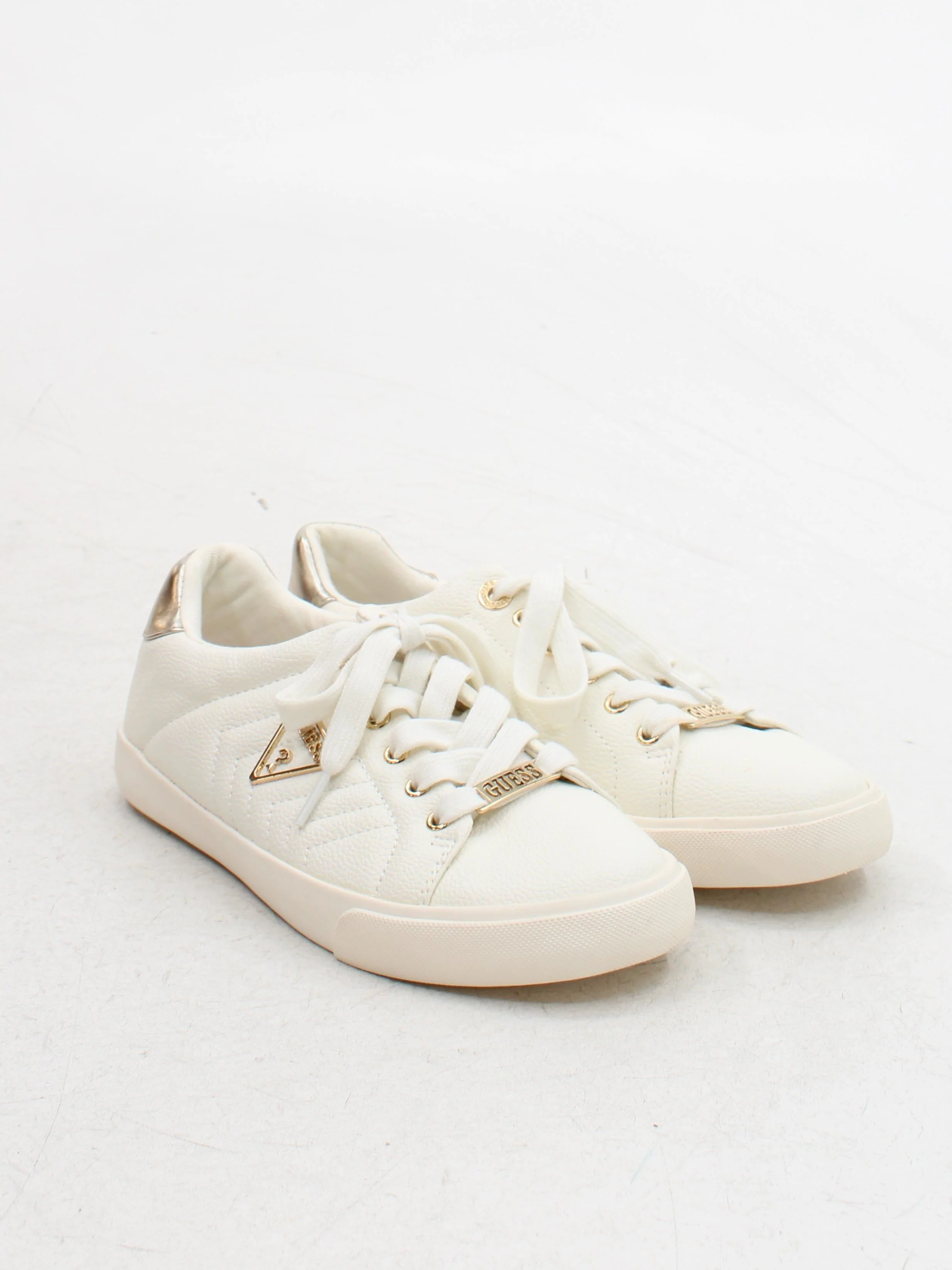 Guess Women's Trainers UK5.5 in White - Image 4