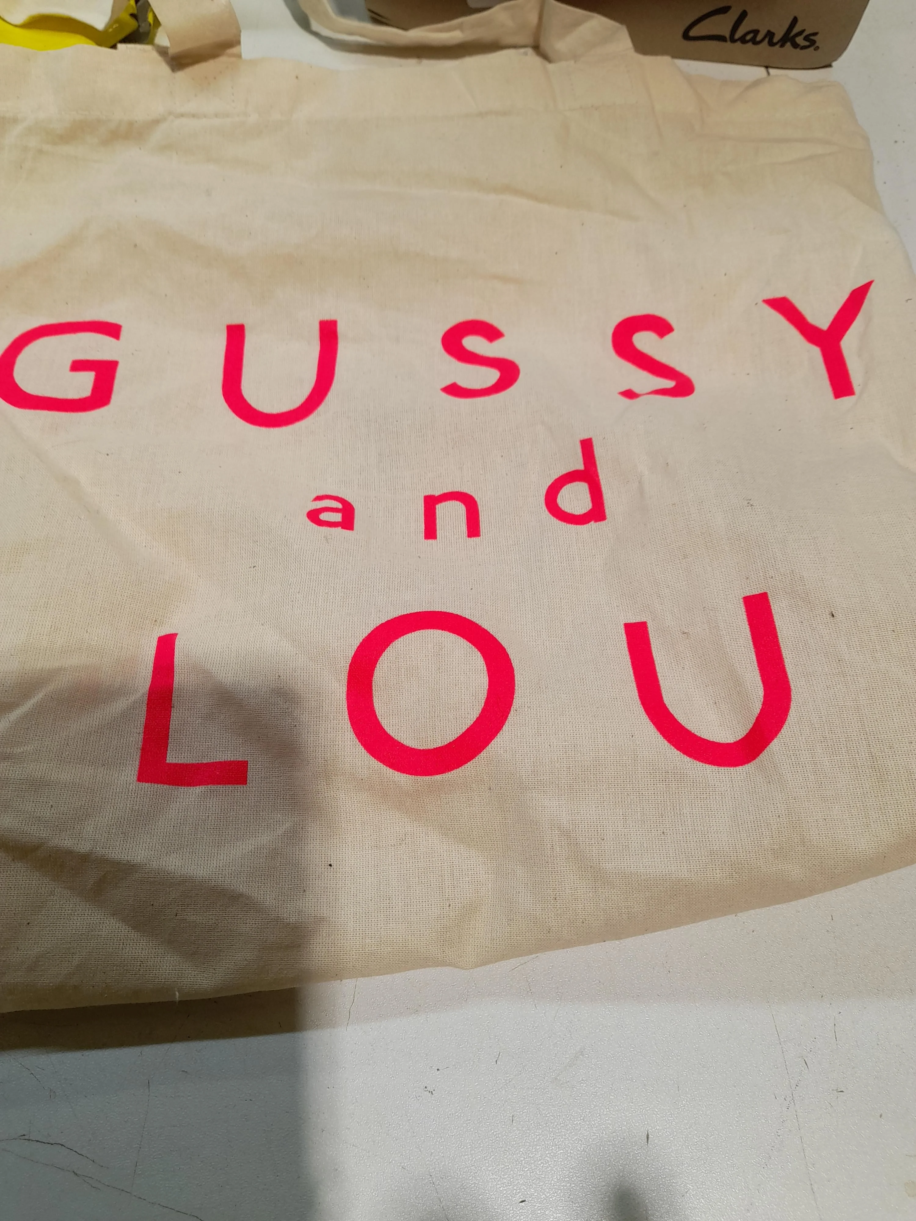 Gussy And Lou Women's Bag Cream Graphic 100% Cotton Tote - Image 5