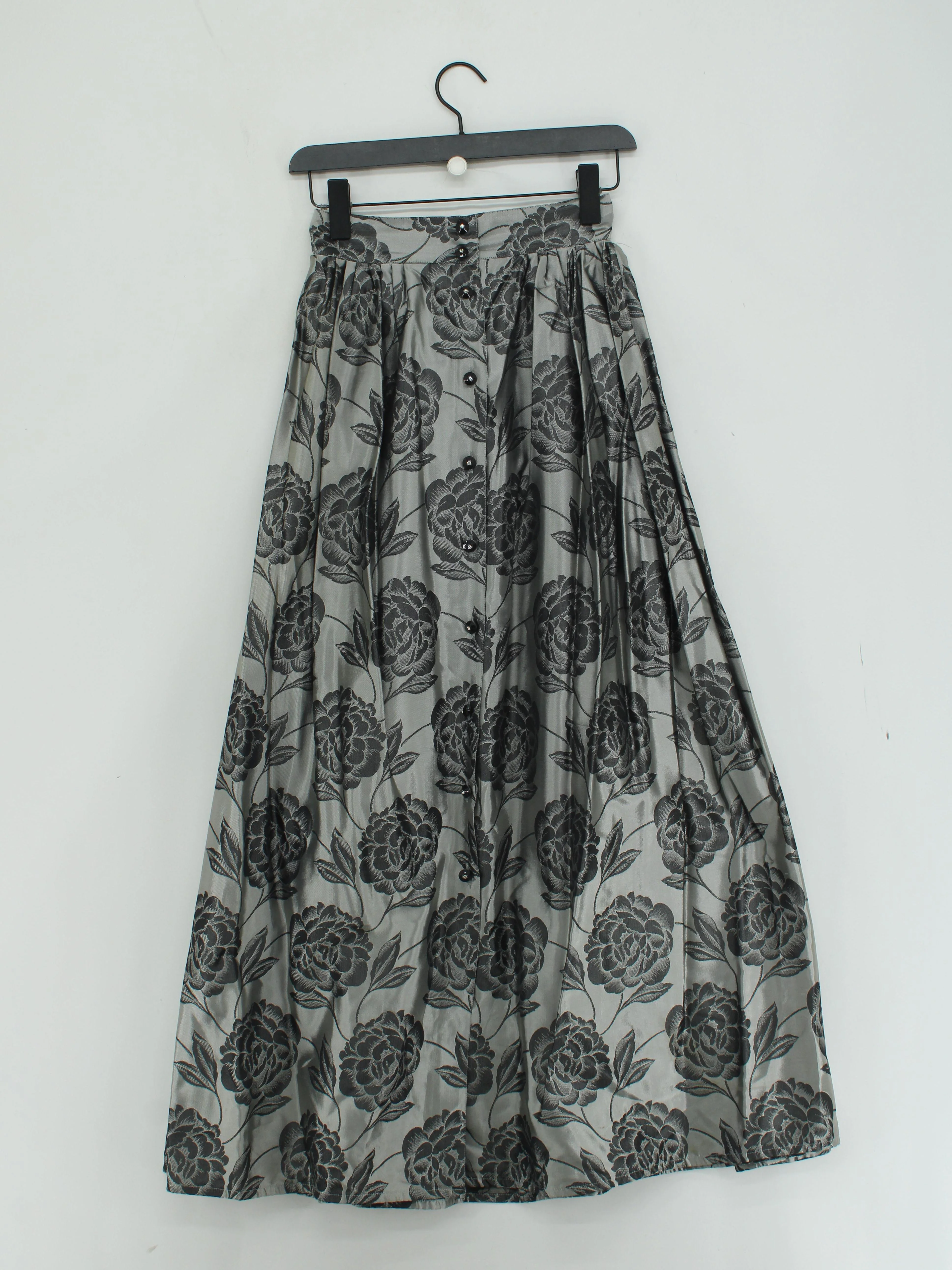 Guy Laroche Women's Maxi Skirt UK 8 Grey Floral Acetate with Silk Long Maxi - Image 2
