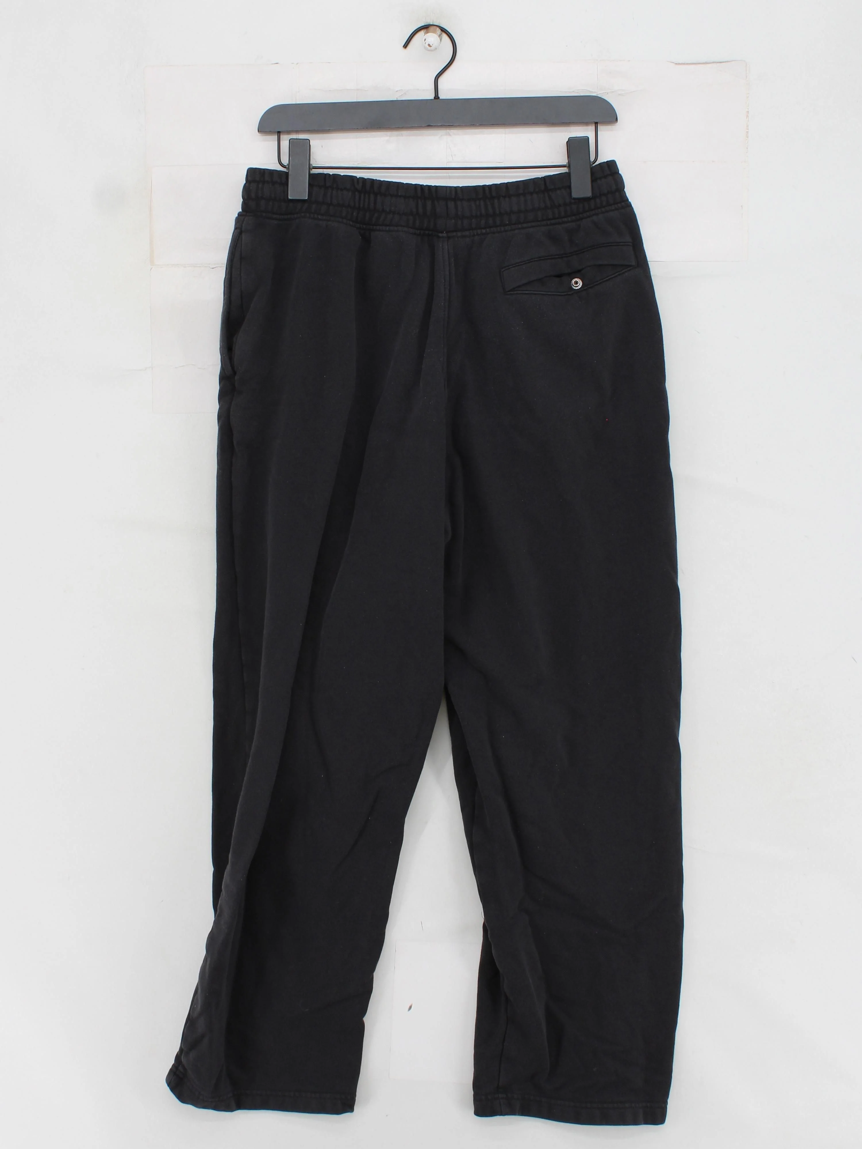 Gymshark Men's Sports Bottoms M Black Cotton with Polyester Sweatpants - Image 2