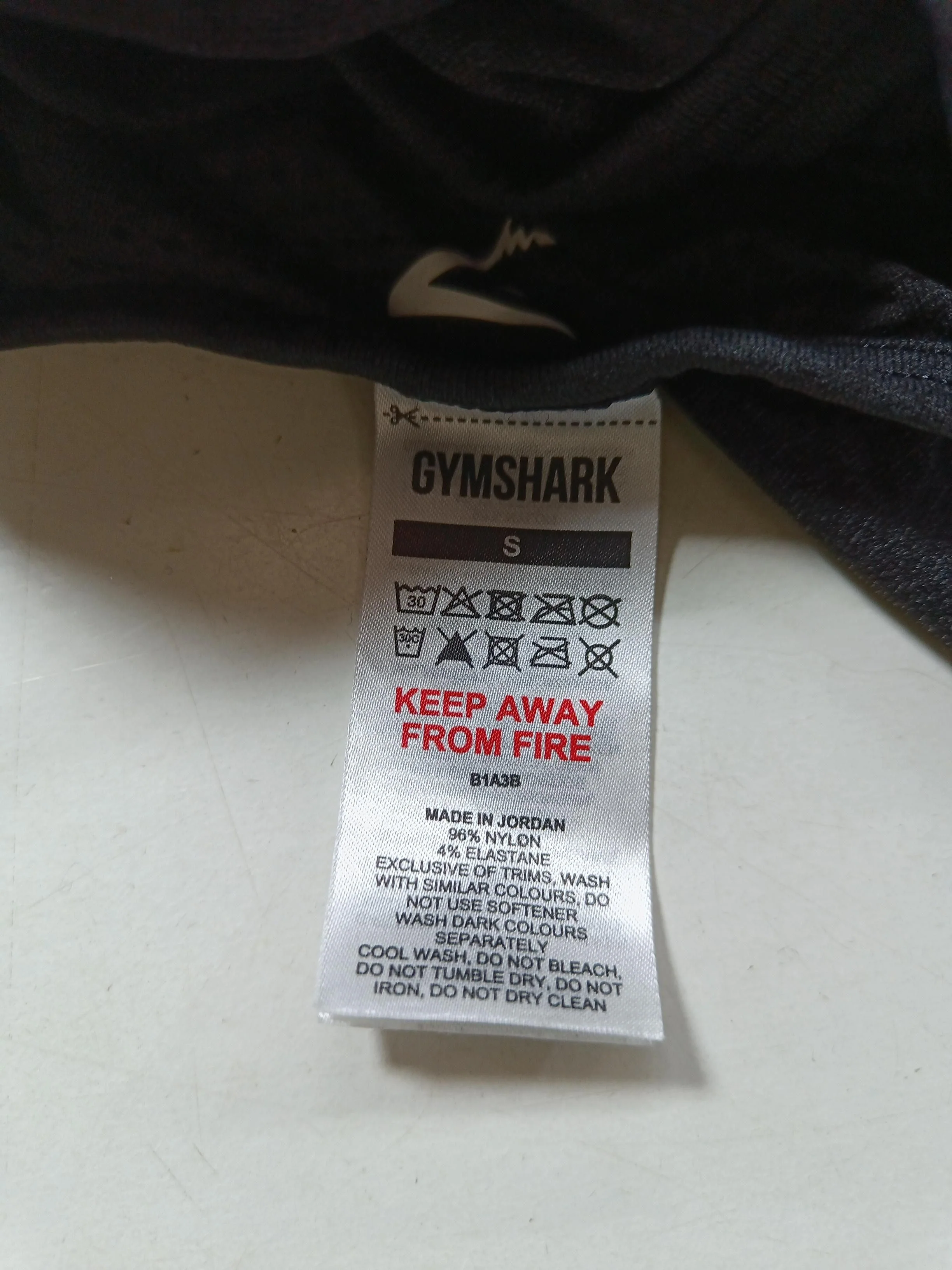 Gymshark Men's T-Shirt L Black Geometric Nylon with Elastane Crew Neck Basic - Image 6
