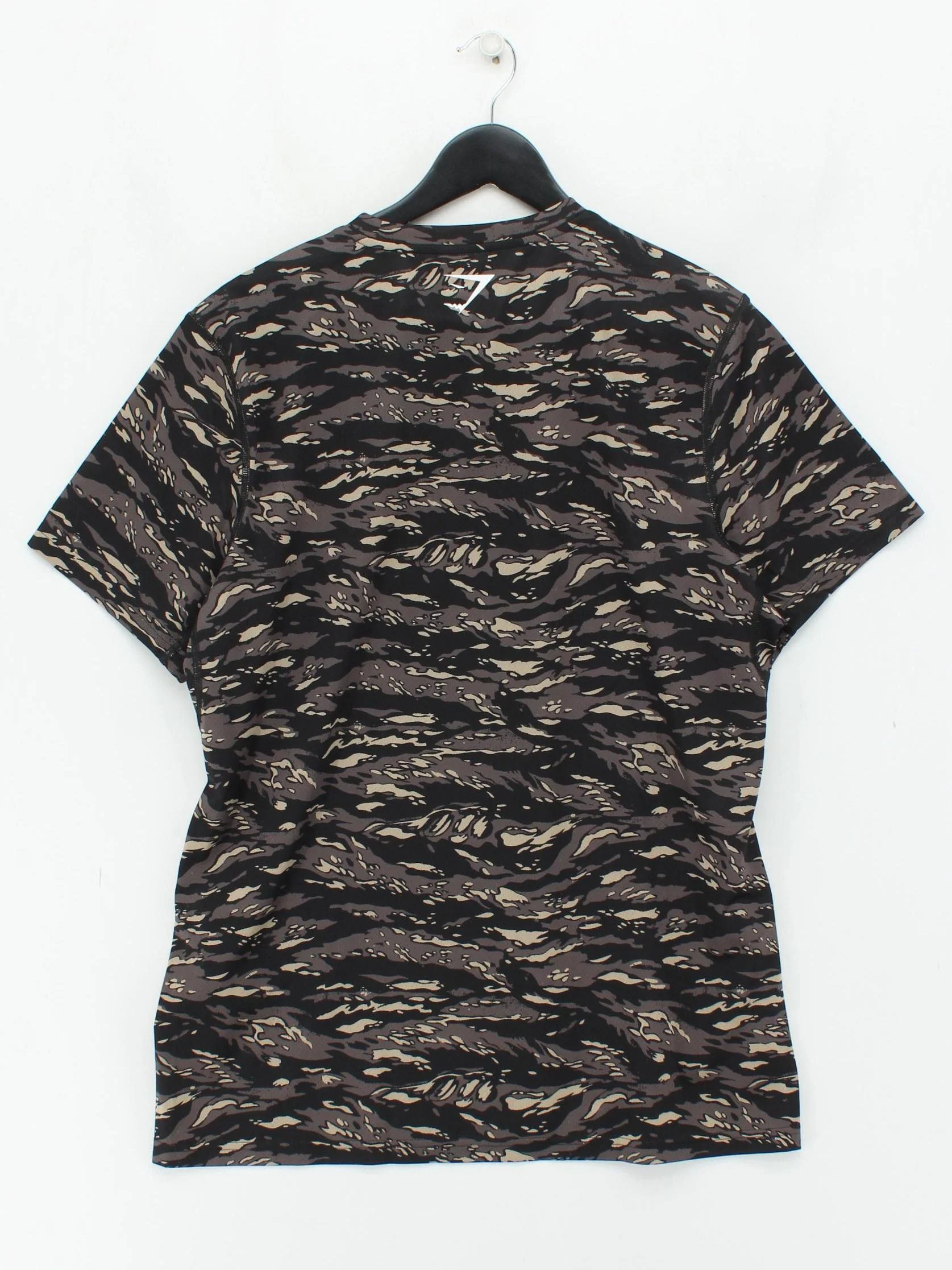 Gymshark Men's T-Shirt L Multi Camo 100% Polyester Round Neck Basic - Image 2