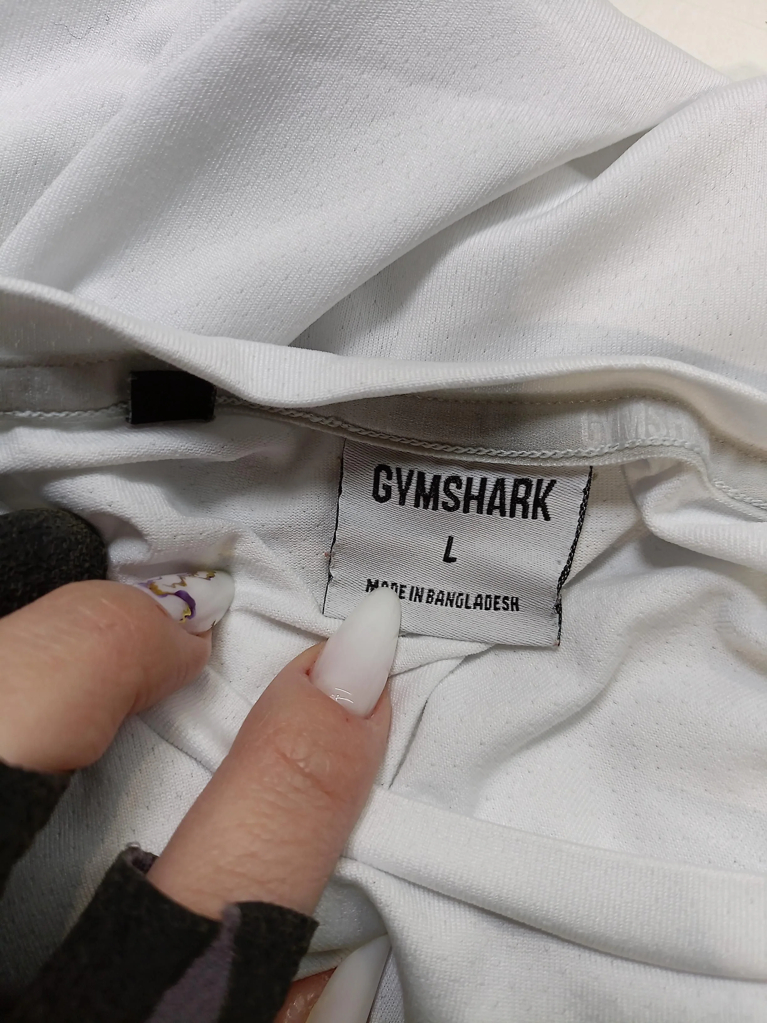 Gymshark Men's T-Shirt L White Graphic 100% Polyester Crew Neck Basic - Image 5