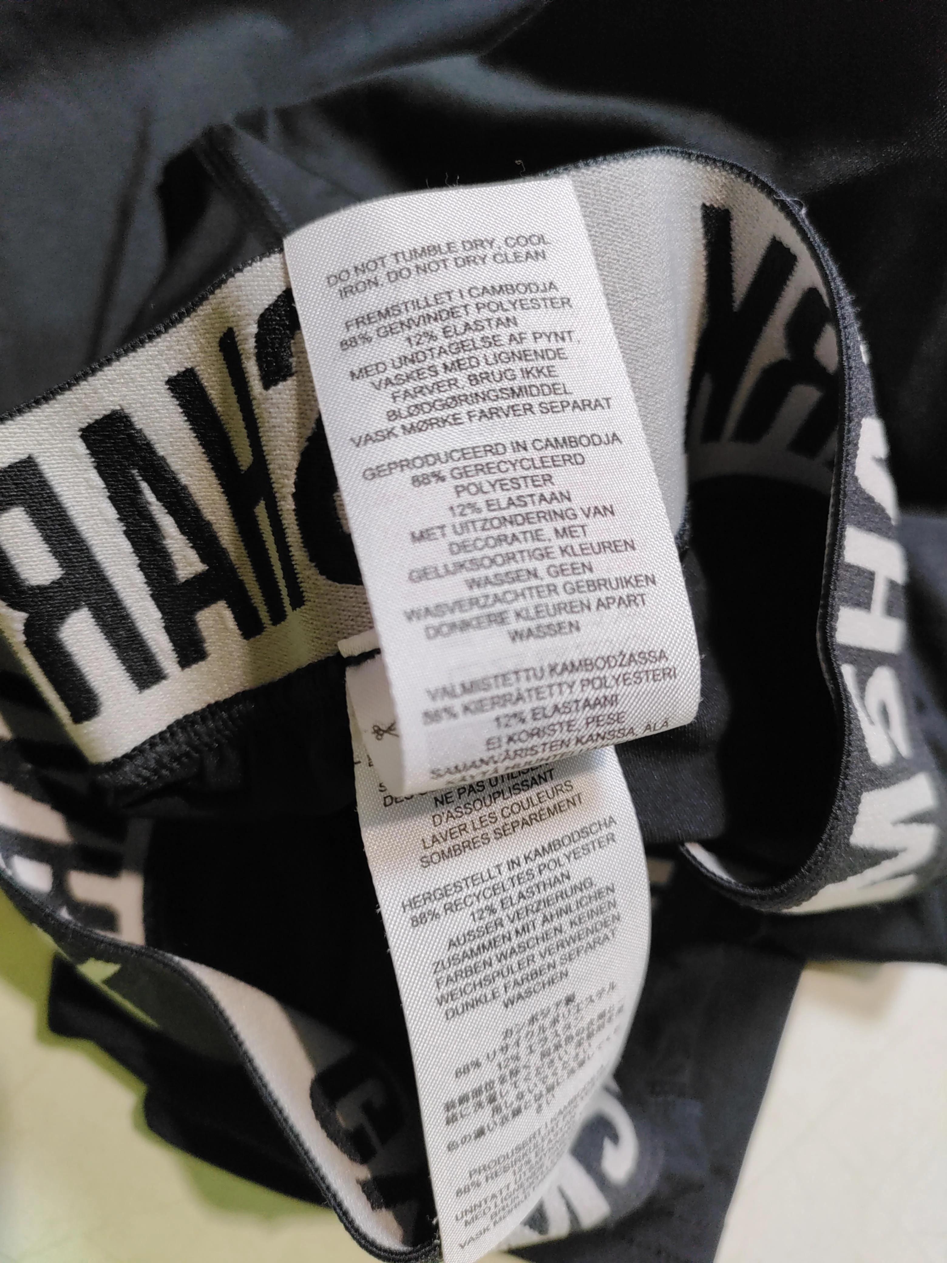 Gymshark Women's Leggings S Black Polyester with Elastane Full length - Image 6