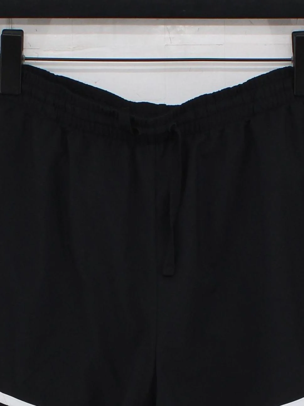 Gymshark Women's Shorts M Black 100% Polyester Sweat - Image 3