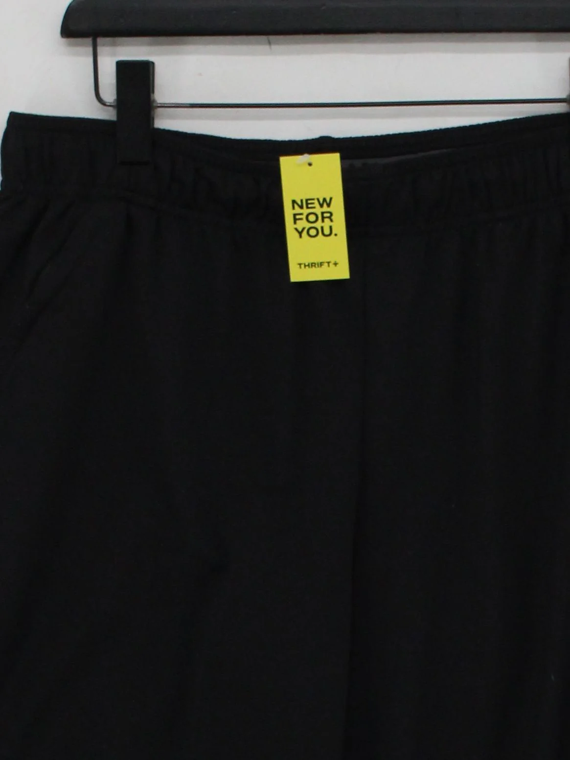 Gymshark Women's Sports Bottoms L Black Polyester with Elastane Sweatpants - Image 3