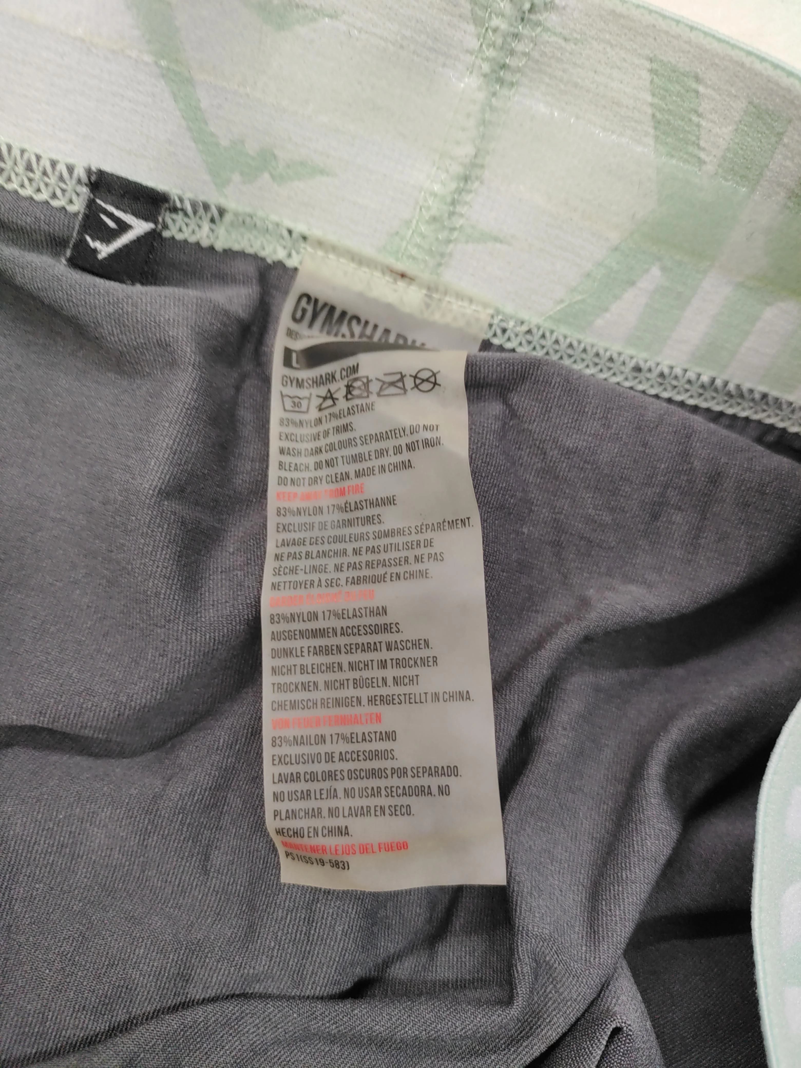 Gymshark Women's Sports Bottoms L Grey Nylon with Elastane Sweatpants - Image 6