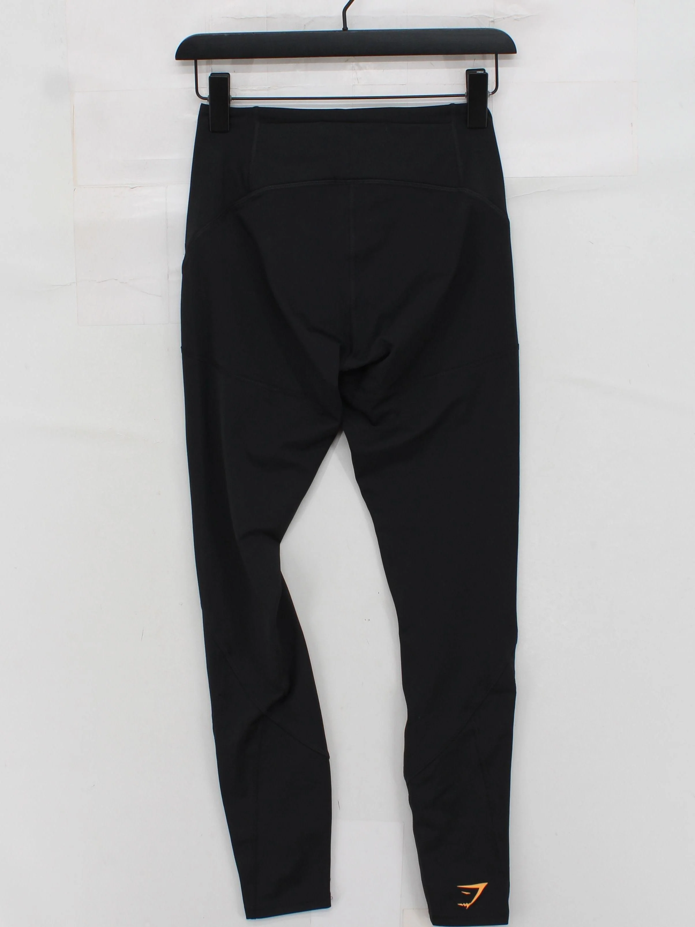 Gymshark Women's Sports Bottoms M Black Polyester with Elastane Sweatpants - Image 2