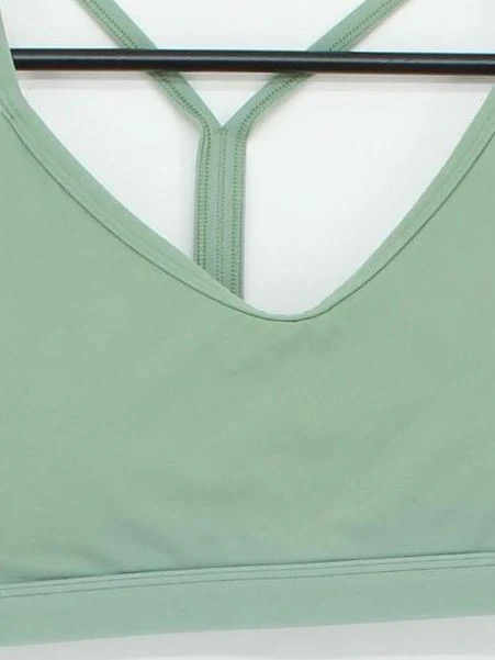 Gymshark Women's T-Shirt L Green Nylon with Elastane Sleeveless Basic - Image 3