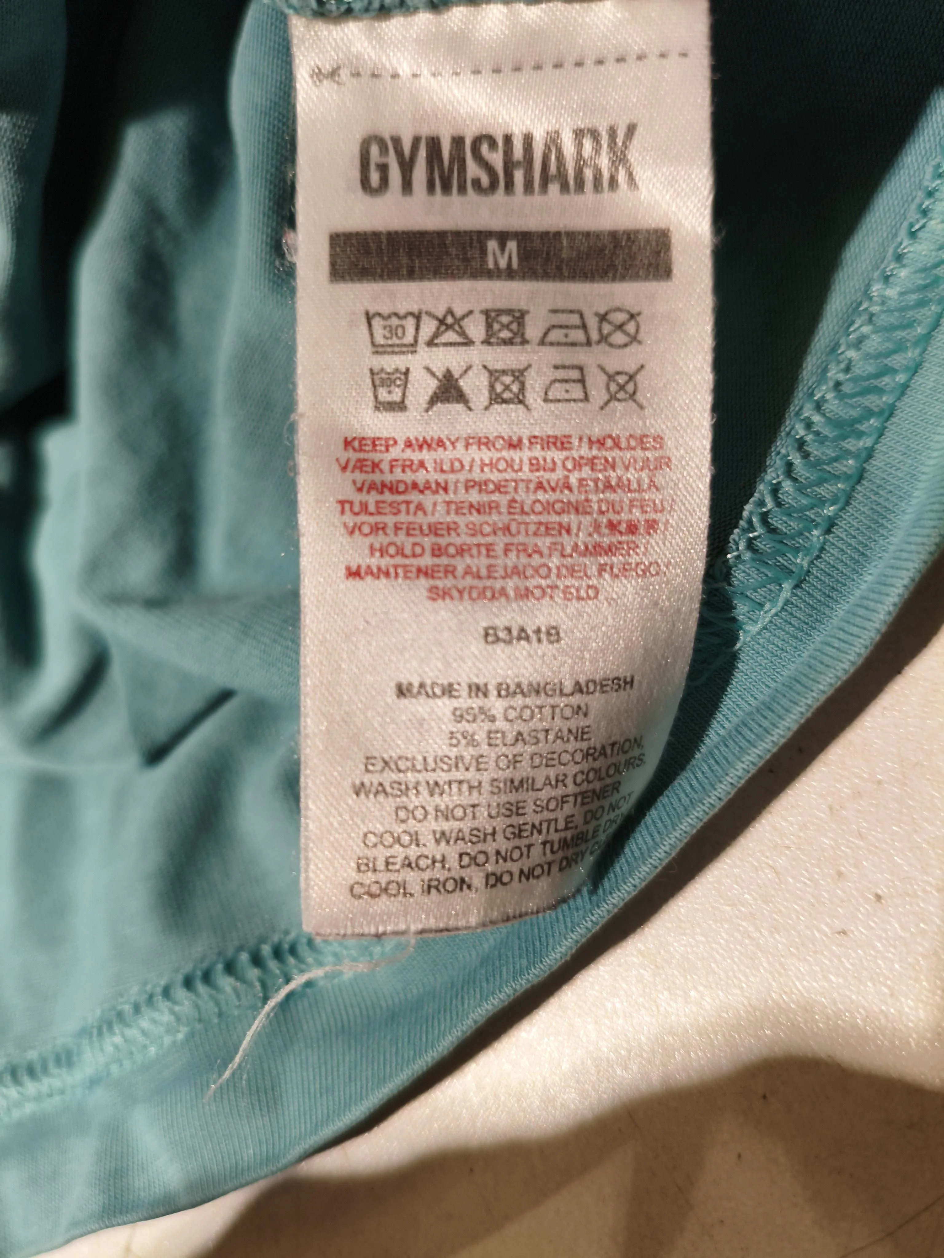 Gymshark Women's T-Shirt M Green Cotton with Elastane Basic - Image 6