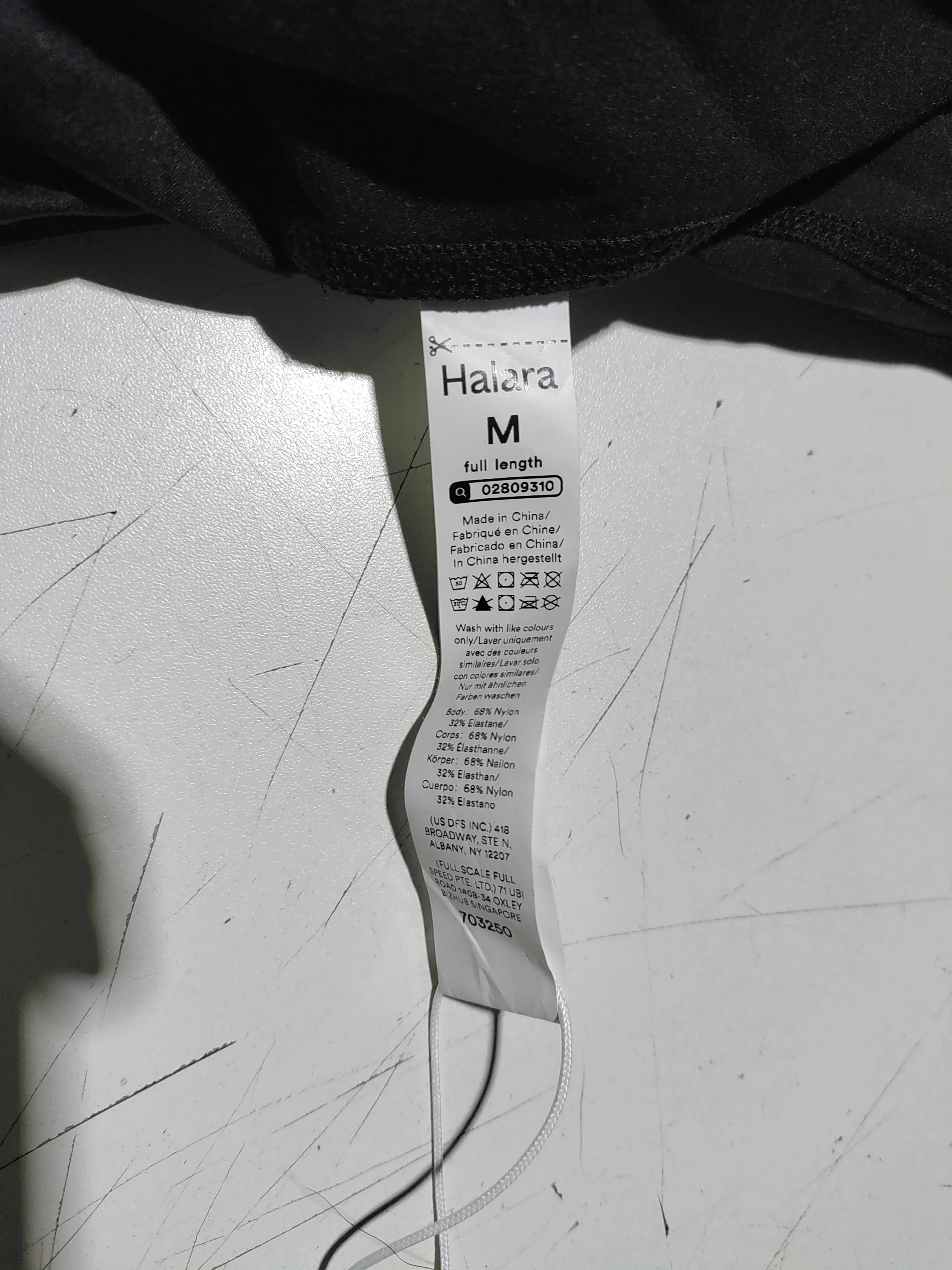 Halara Women's Leggings M Black Nylon with Elastane Full length New with tags - Image 6