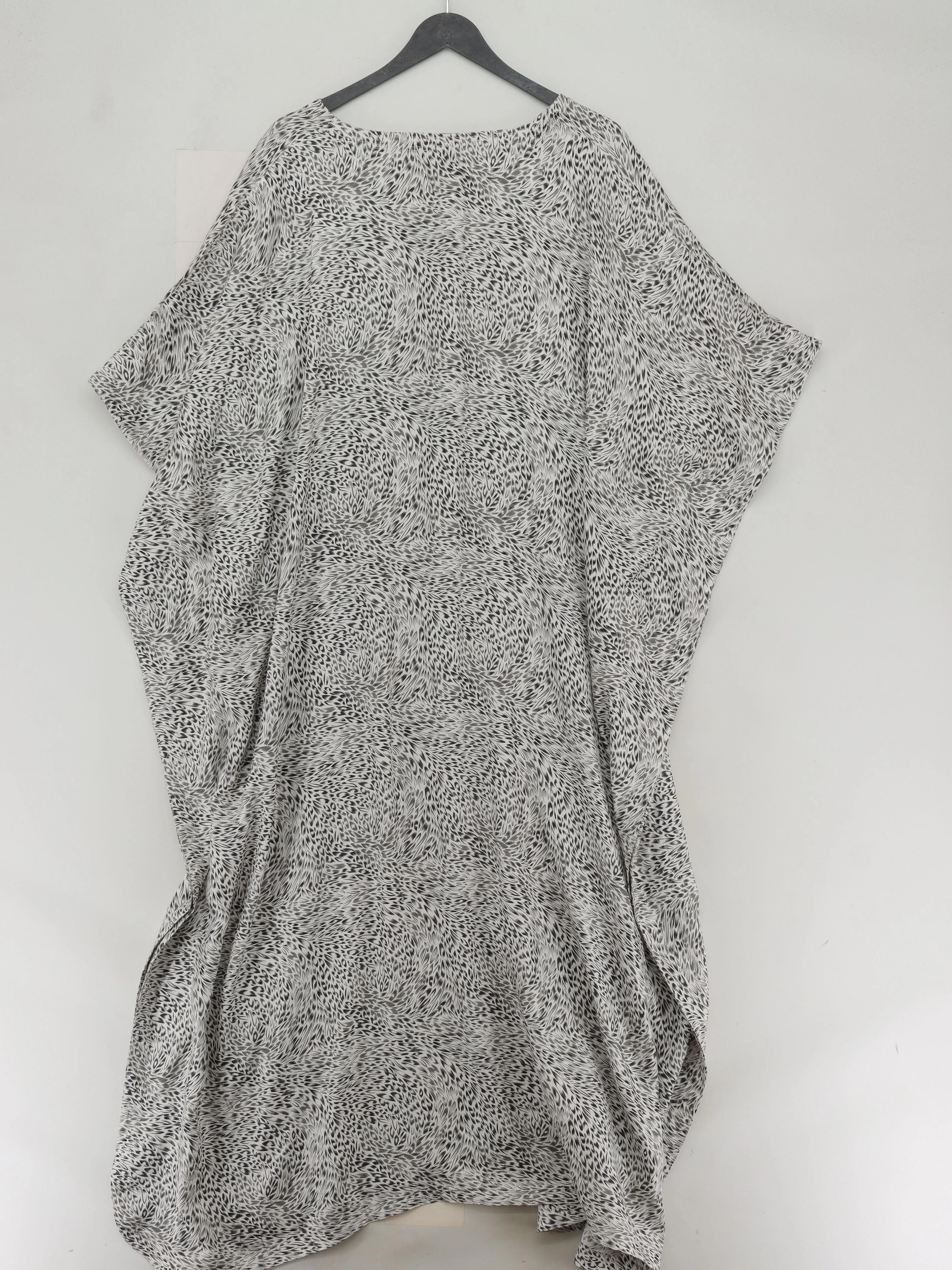 Hampstead Bazaar T-Shirt Maxi Dress L in White - Image 2