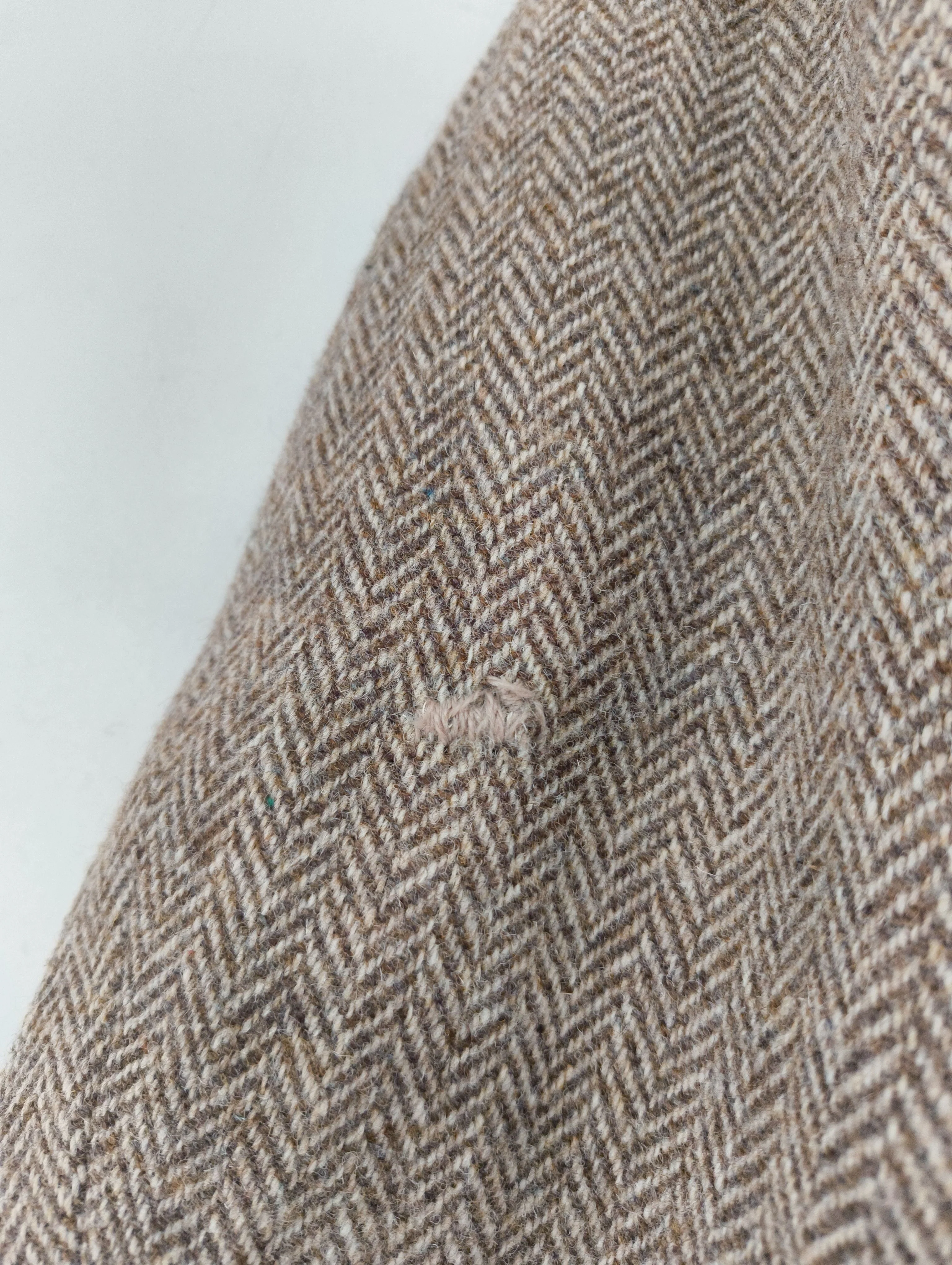 Harris Tweed Men's Blazer Chest: 40 in Brown Wool with Viscose, Acetate Overcoat - Image 5